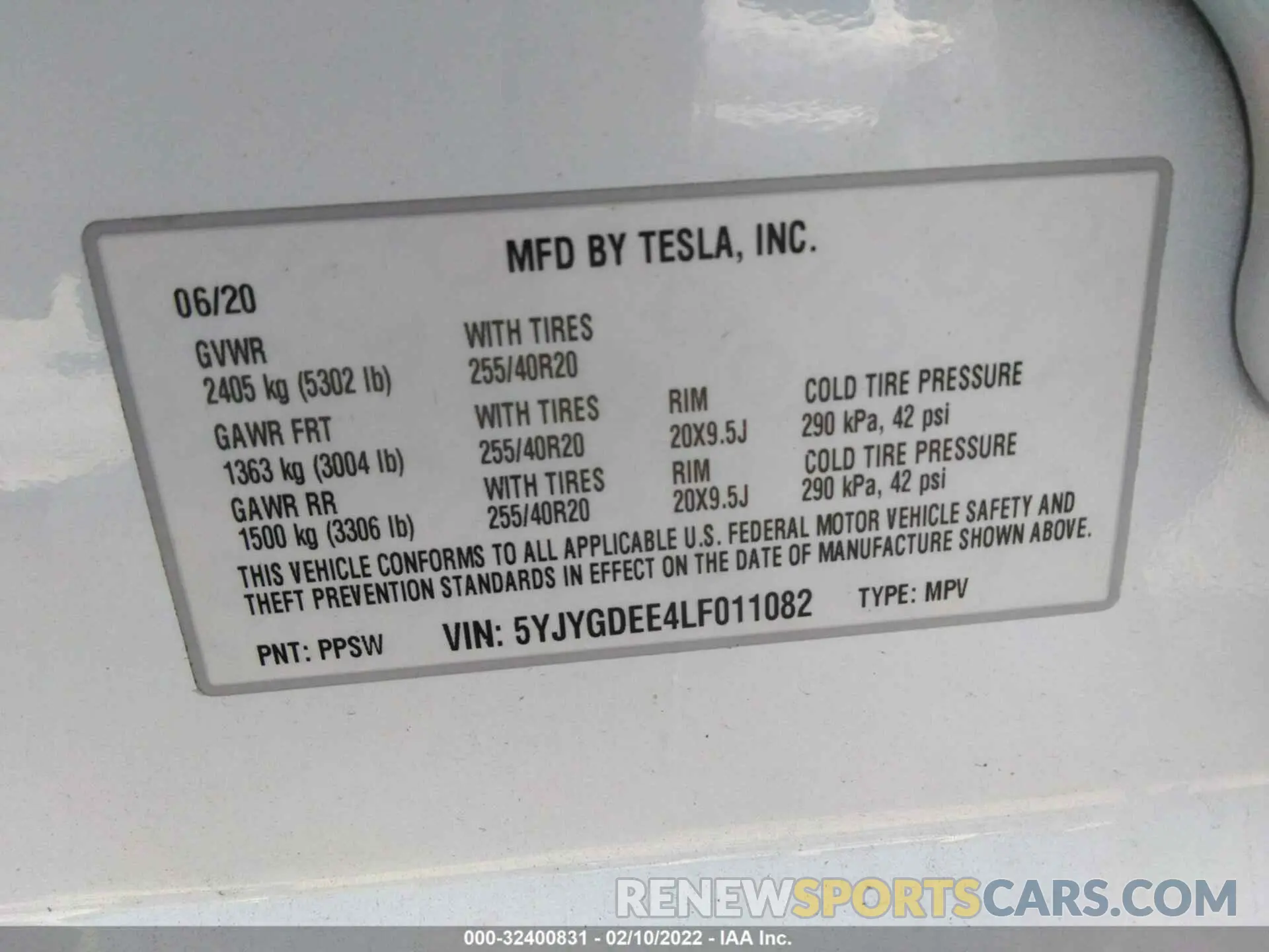 9 Photograph of a damaged car 5YJYGDEE4LF011082 TESLA MODEL Y 2020