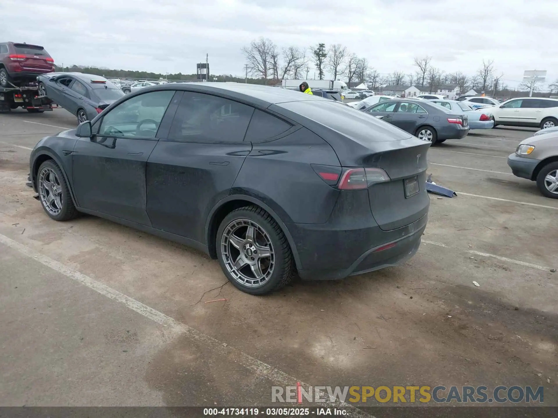 3 Photograph of a damaged car 5YJYGDEE4LF033826 TESLA MODEL Y 2020
