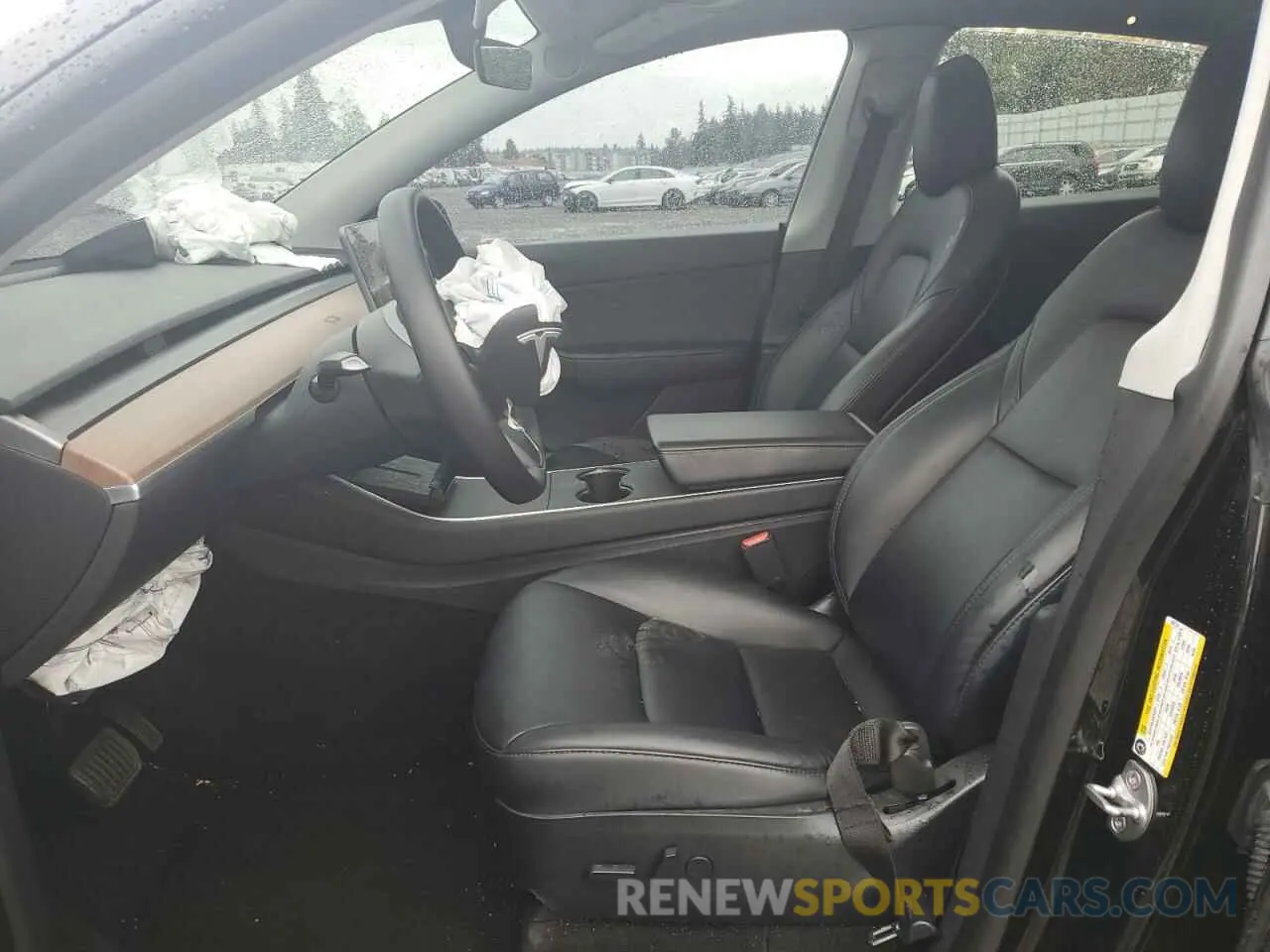 7 Photograph of a damaged car 5YJYGDEE4LF052716 TESLA MODEL Y 2020
