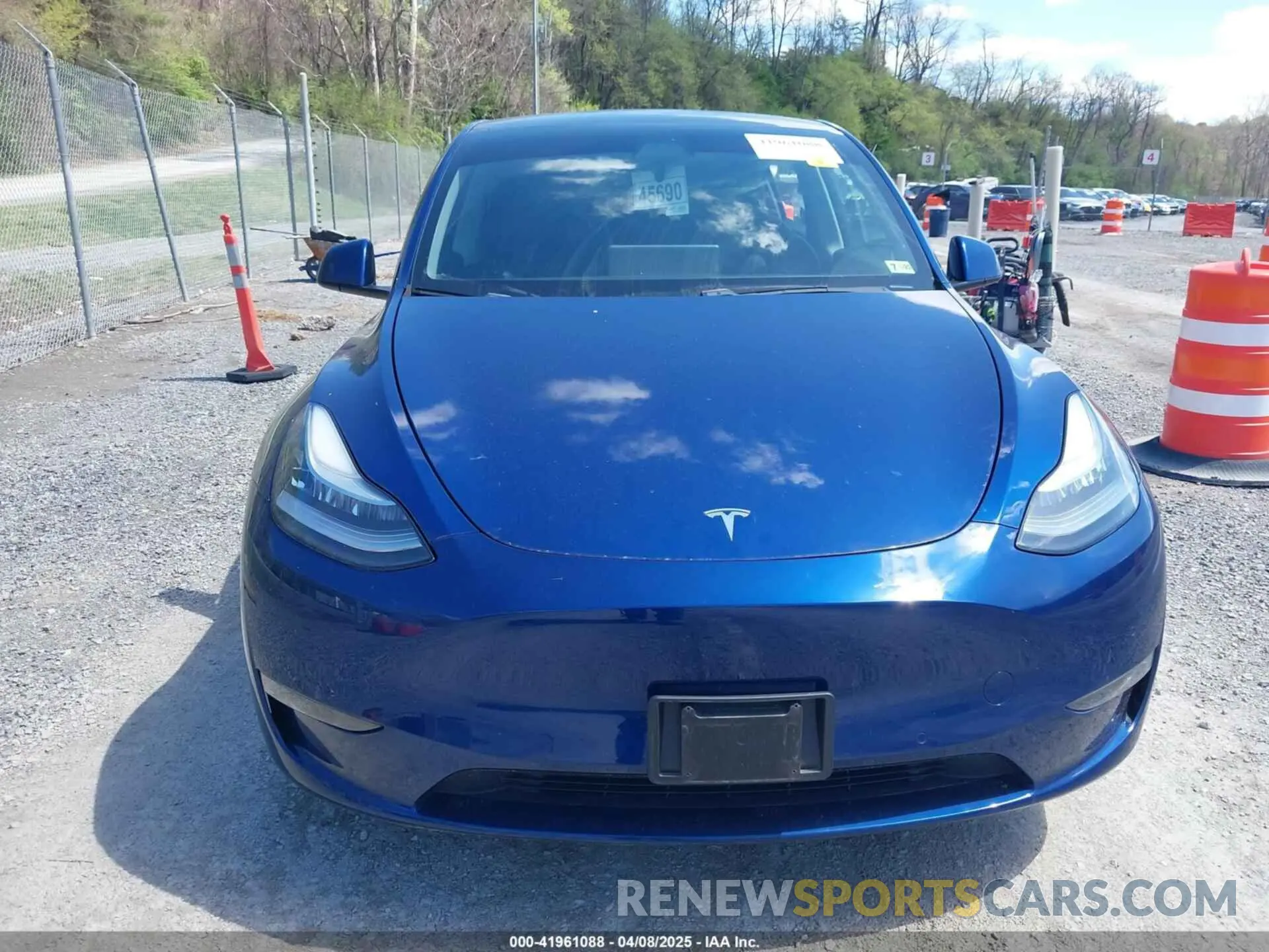 12 Photograph of a damaged car 5YJYGDEE5LF006800 TESLA MODEL Y 2020
