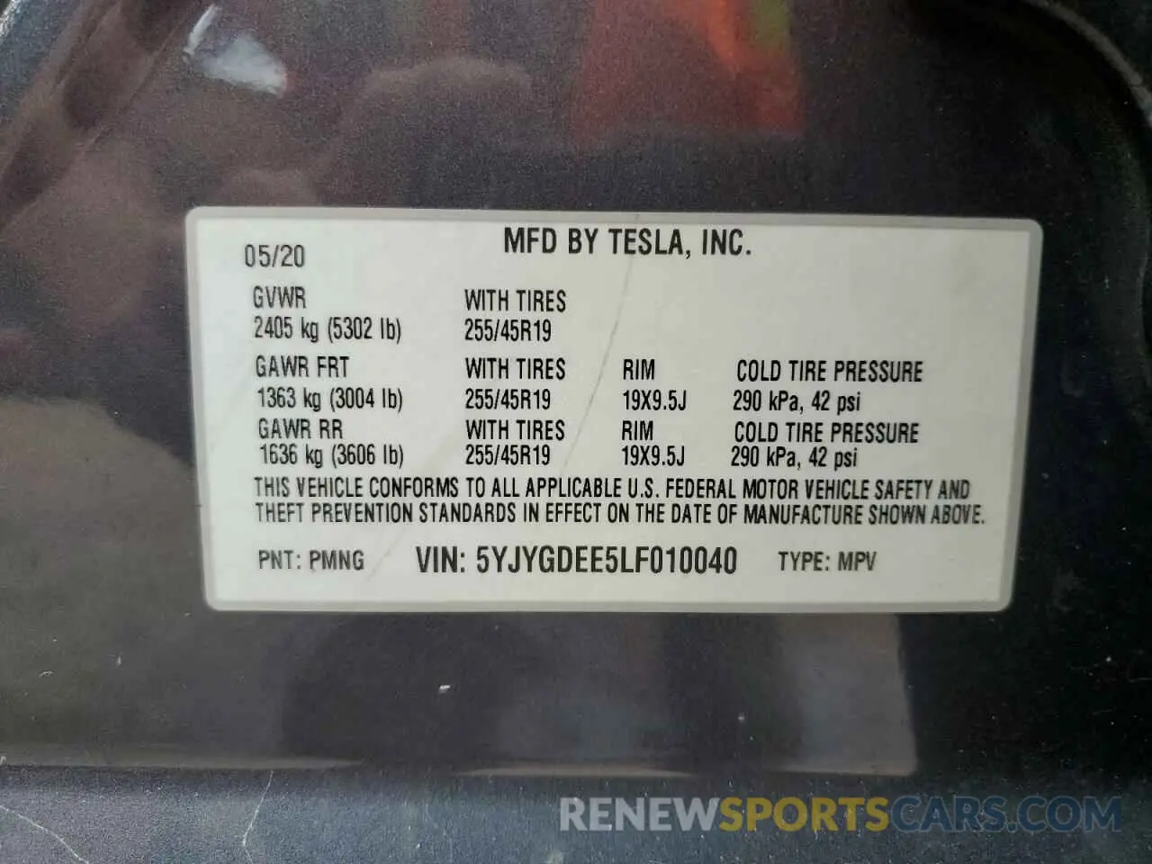 13 Photograph of a damaged car 5YJYGDEE5LF010040 TESLA MODEL Y 2020