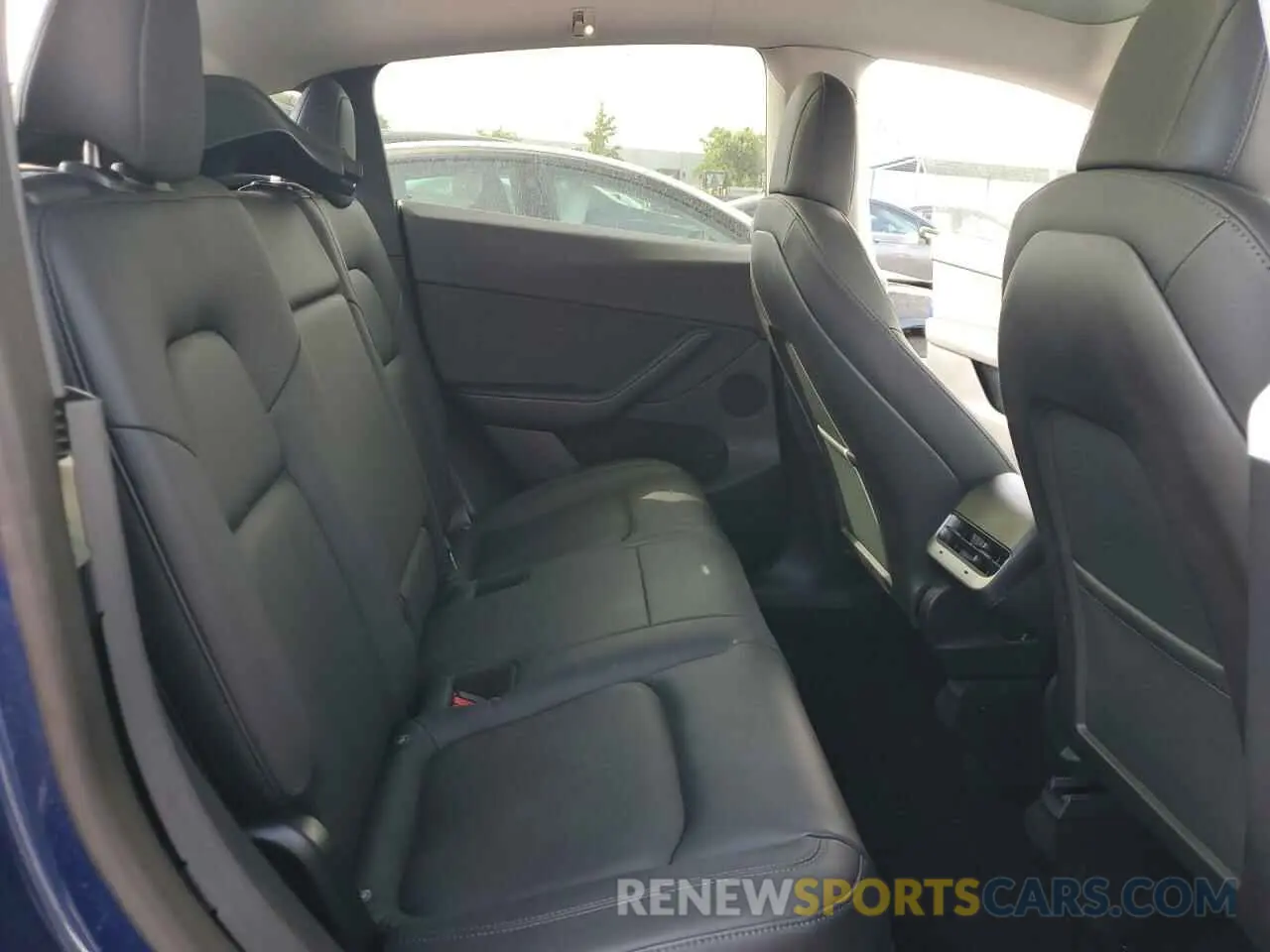 10 Фотография поврежденного автомобиля 5YJYGDEE5LF010247 TESLA MODEL Y 2020