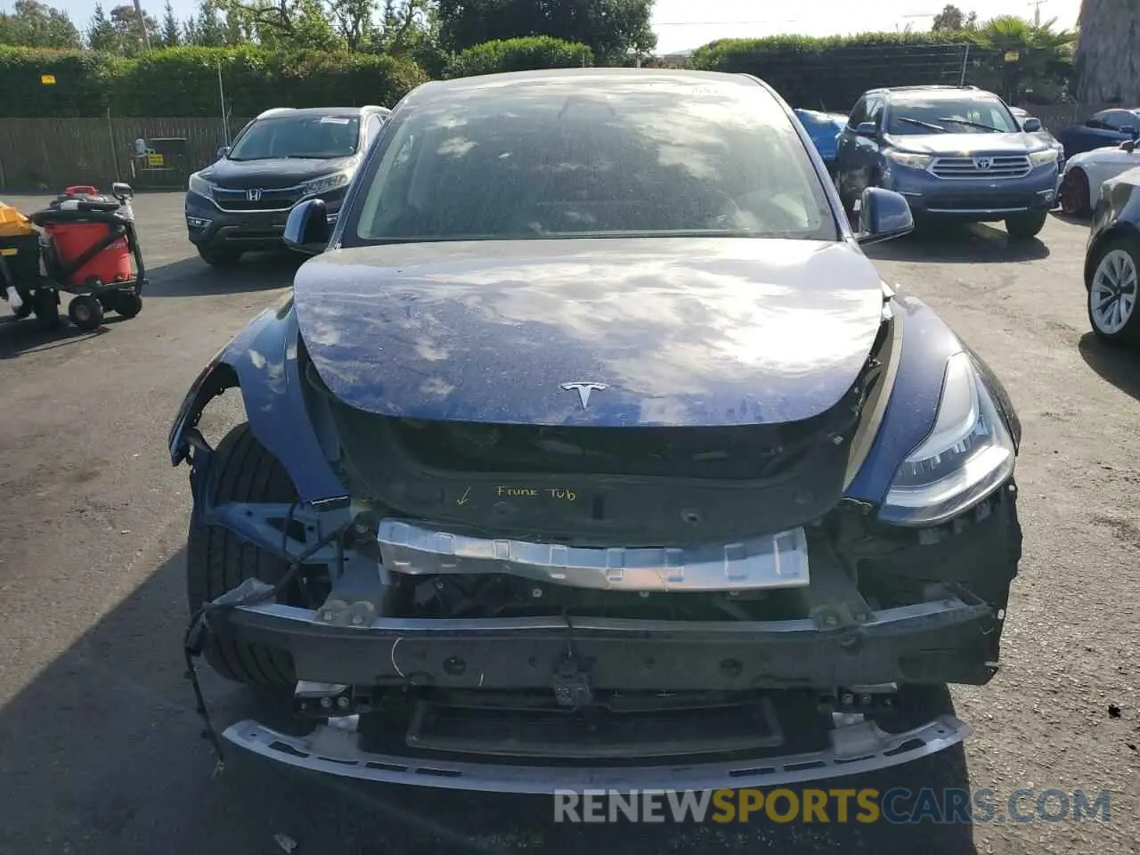 5 Фотография поврежденного автомобиля 5YJYGDEE5LF010247 TESLA MODEL Y 2020