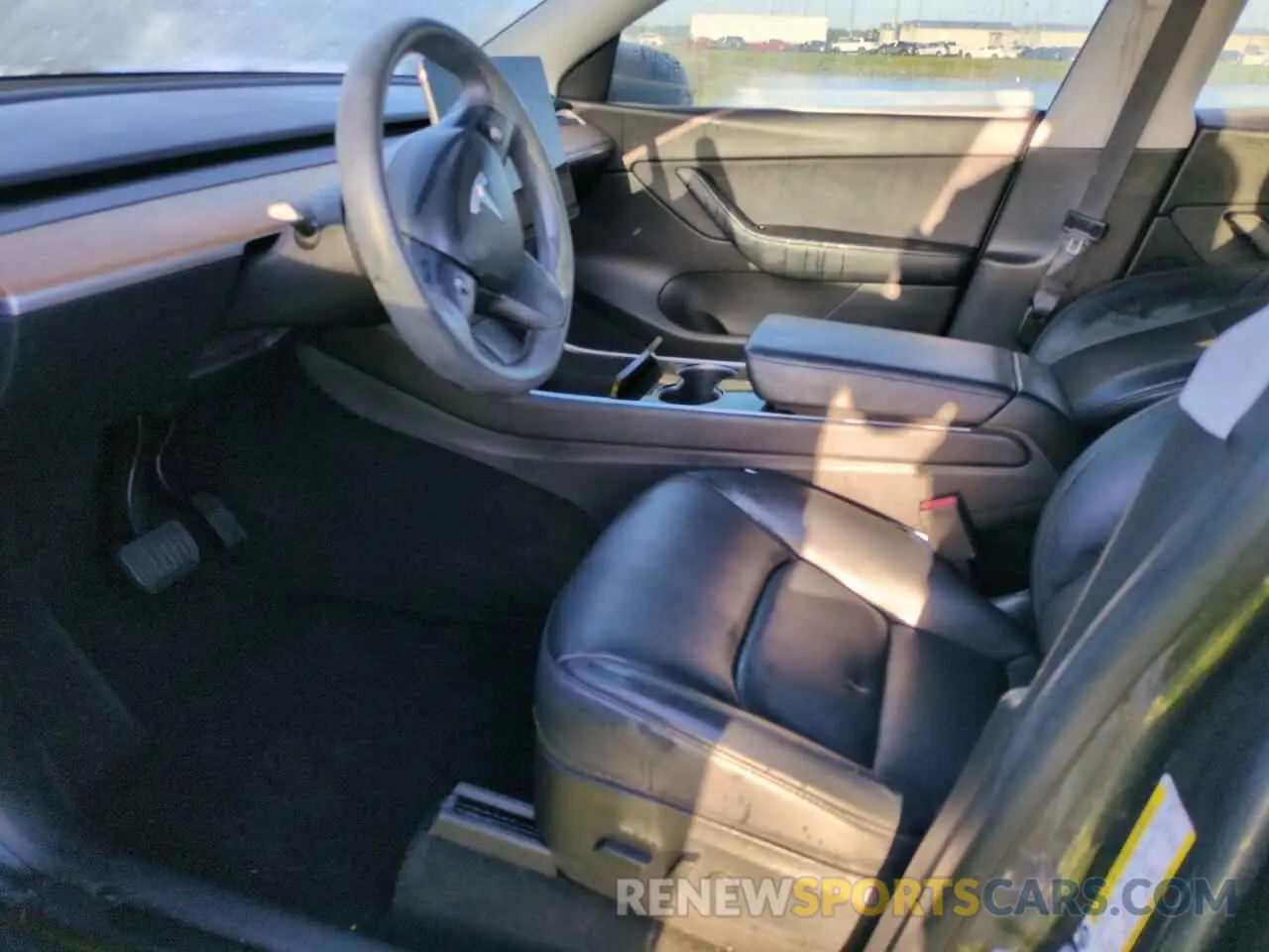 7 Фотография поврежденного автомобиля 5YJYGDEE5LF041577 TESLA MODEL Y 2020