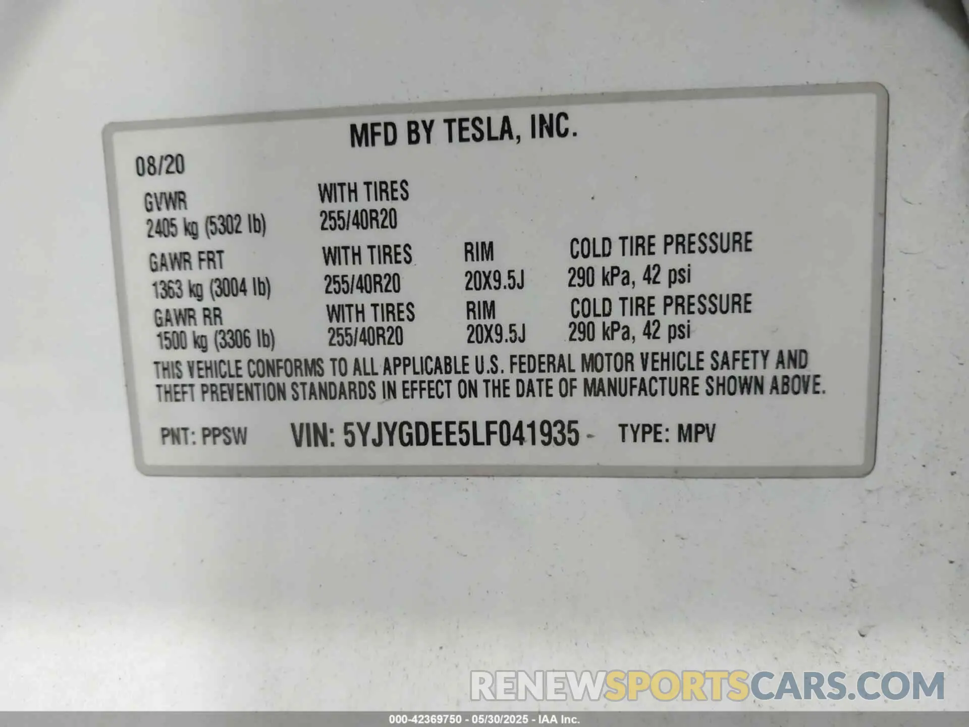 9 Photograph of a damaged car 5YJYGDEE5LF041935 TESLA MODEL Y 2020
