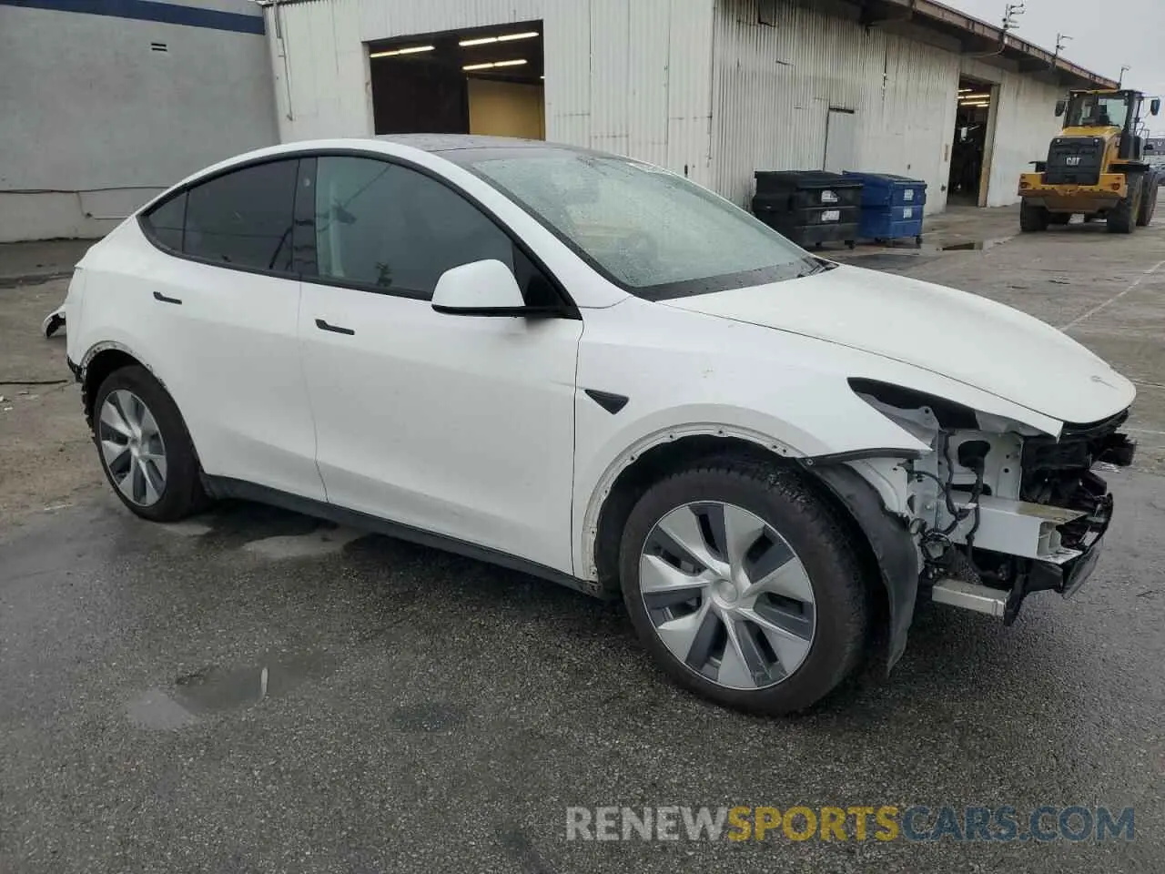 4 Фотография поврежденного автомобиля 5YJYGDEE5LF053938 TESLA MODEL Y 2020