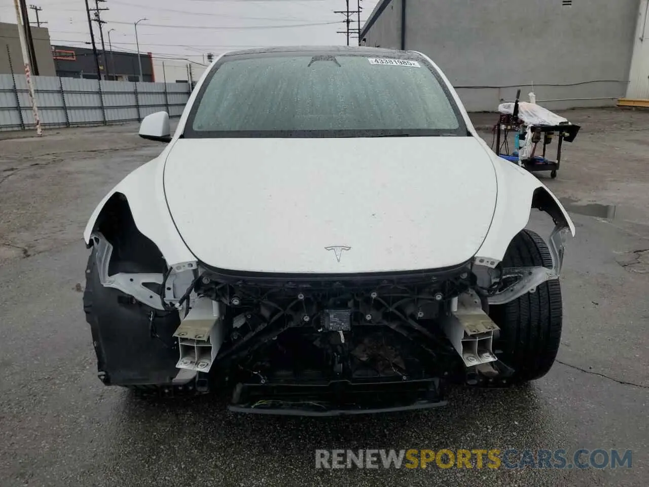 5 Фотография поврежденного автомобиля 5YJYGDEE5LF053938 TESLA MODEL Y 2020