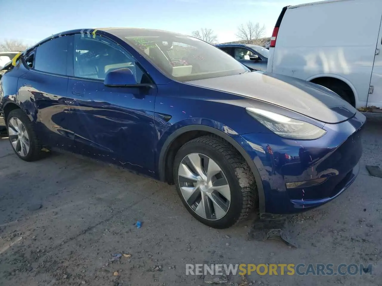 4 Фотография поврежденного автомобиля 5YJYGDEE5LF059142 TESLA MODEL Y 2020