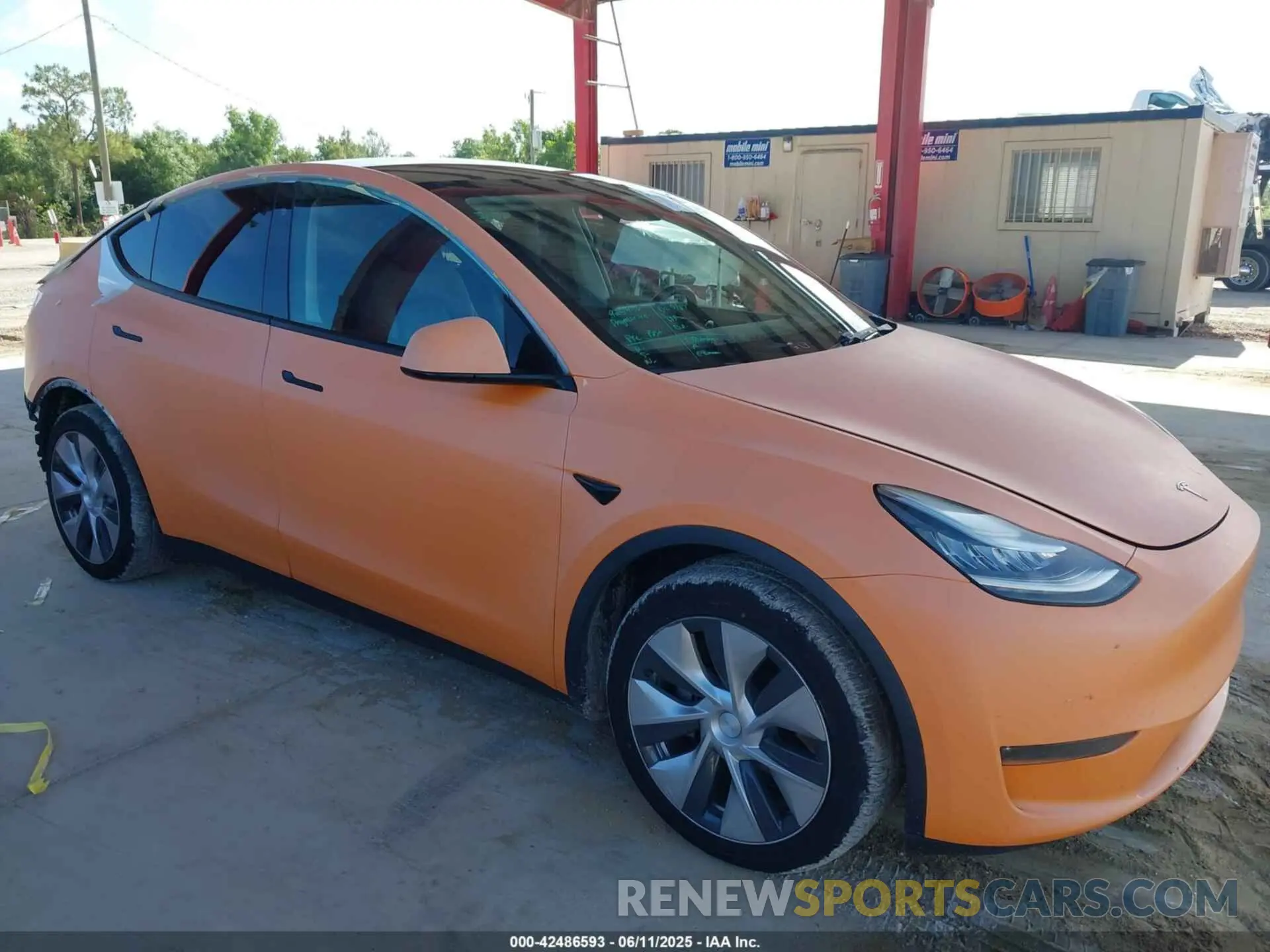 14 Photograph of a damaged car 5YJYGDEE6LF030717 TESLA MODEL Y 2020