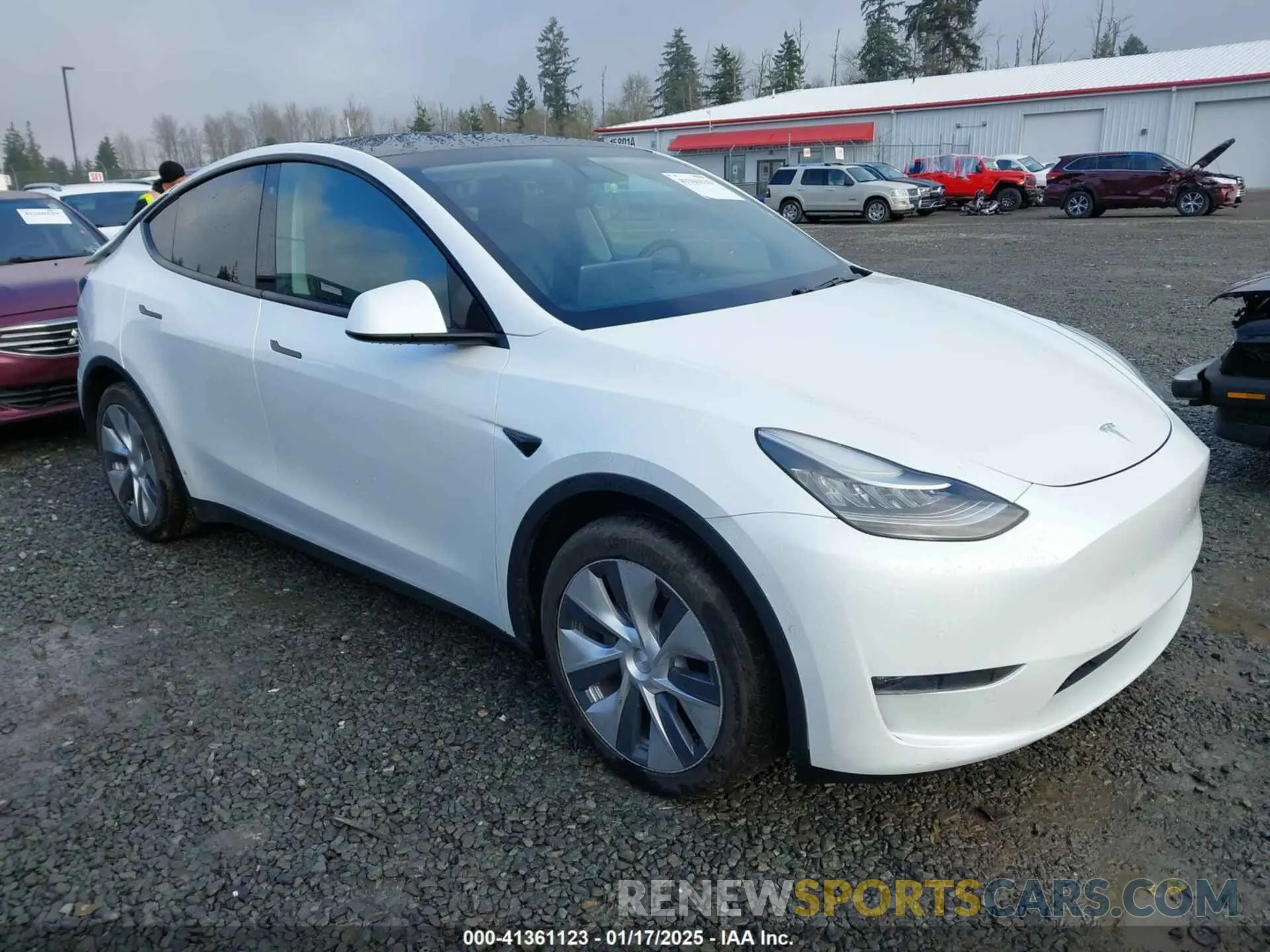 1 Фотография поврежденного автомобиля 5YJYGDEE7LF010525 TESLA MODEL Y 2020