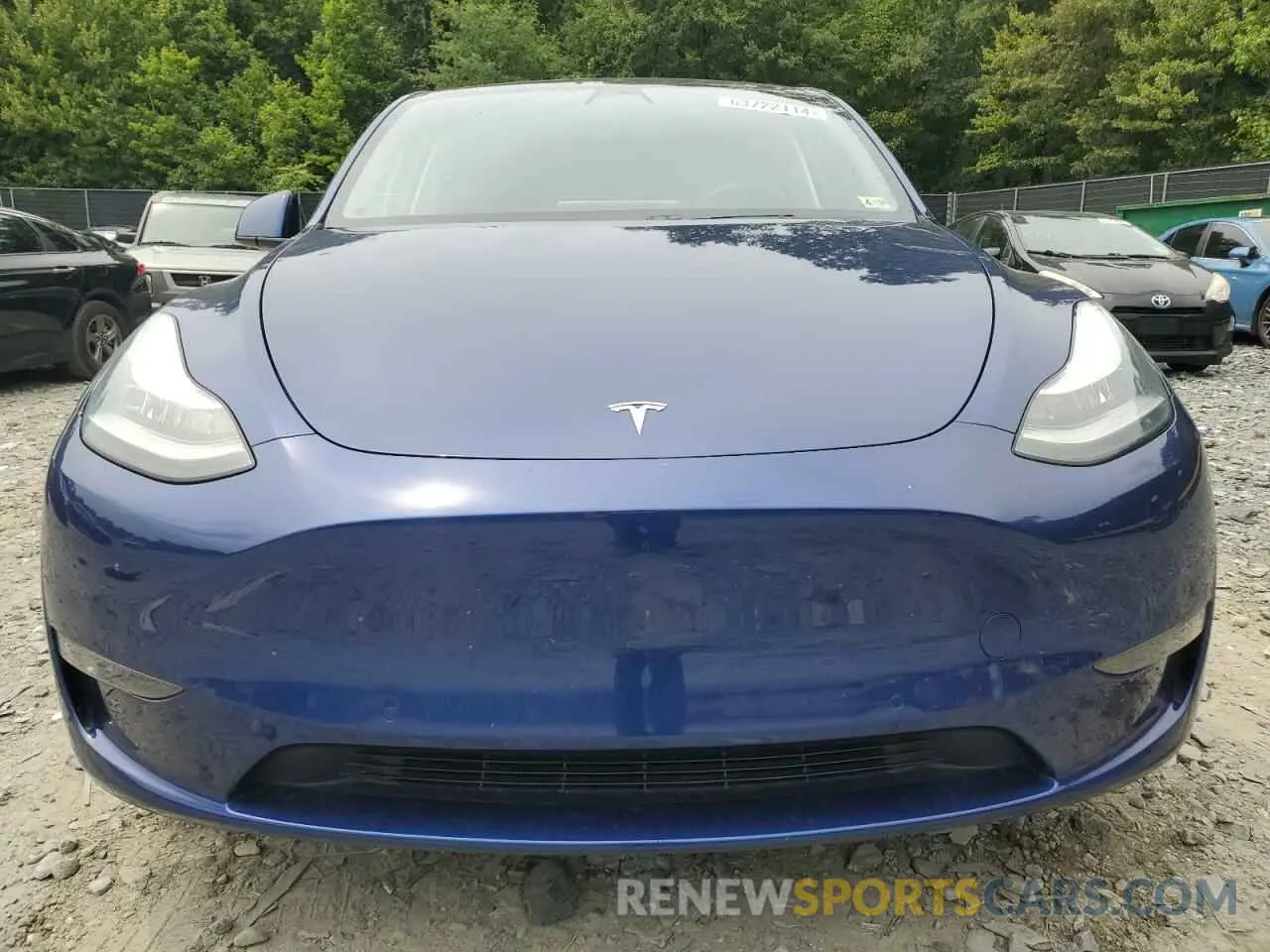 5 Photograph of a damaged car 5YJYGDEE7LF016695 TESLA MODEL Y 2020