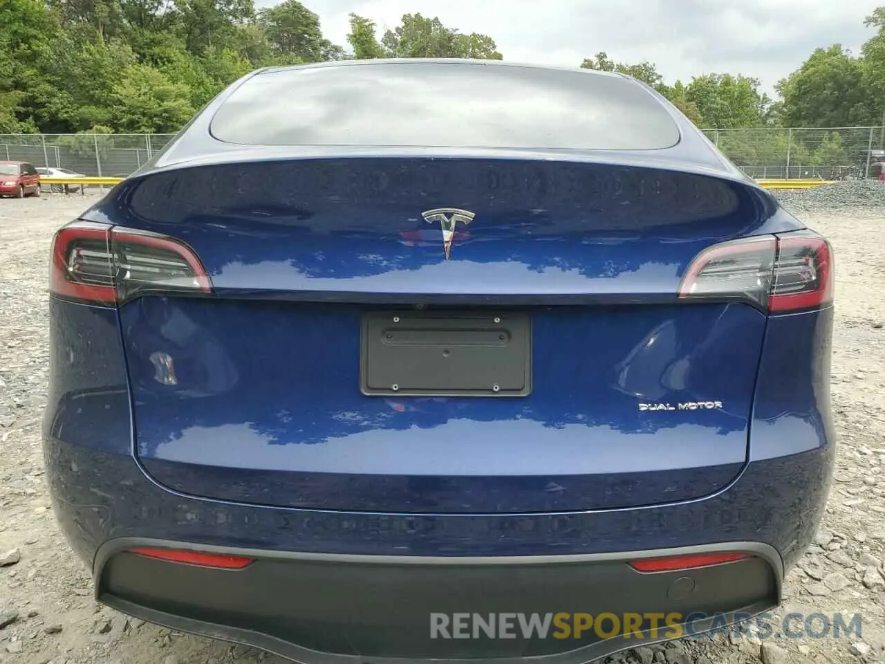 6 Photograph of a damaged car 5YJYGDEE7LF016695 TESLA MODEL Y 2020