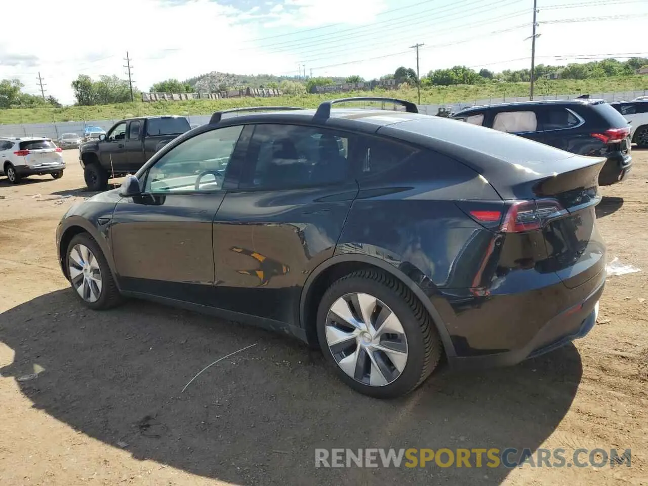 2 Фотография поврежденного автомобиля 5YJYGDEE7LF017460 TESLA MODEL Y 2020