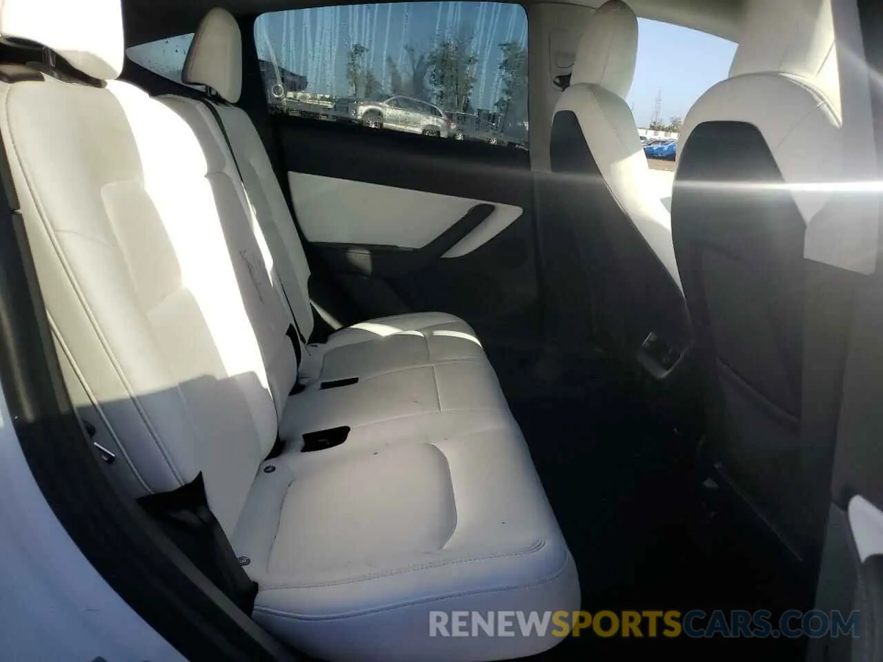 11 Фотография поврежденного автомобиля 5YJYGDEE7LF020598 TESLA MODEL Y 2020