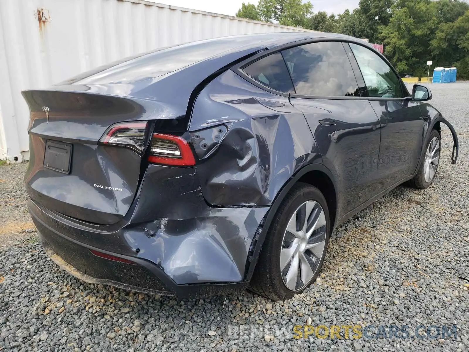 4 Photograph of a damaged car 5YJYGDEE7LF036638 TESLA MODEL Y 2020