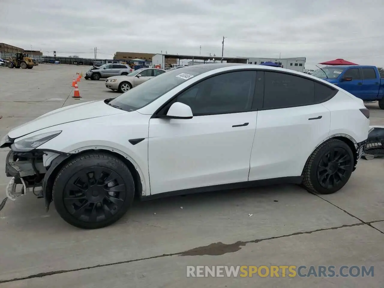 1 Фотография поврежденного автомобиля 5YJYGDEE7LF037420 TESLA MODEL Y 2020