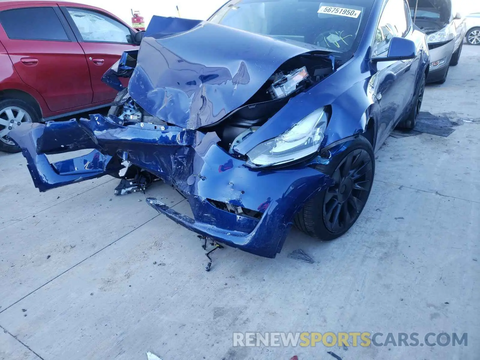 10 Photograph of a damaged car 5YJYGDEE7LF046005 TESLA MODEL Y 2020