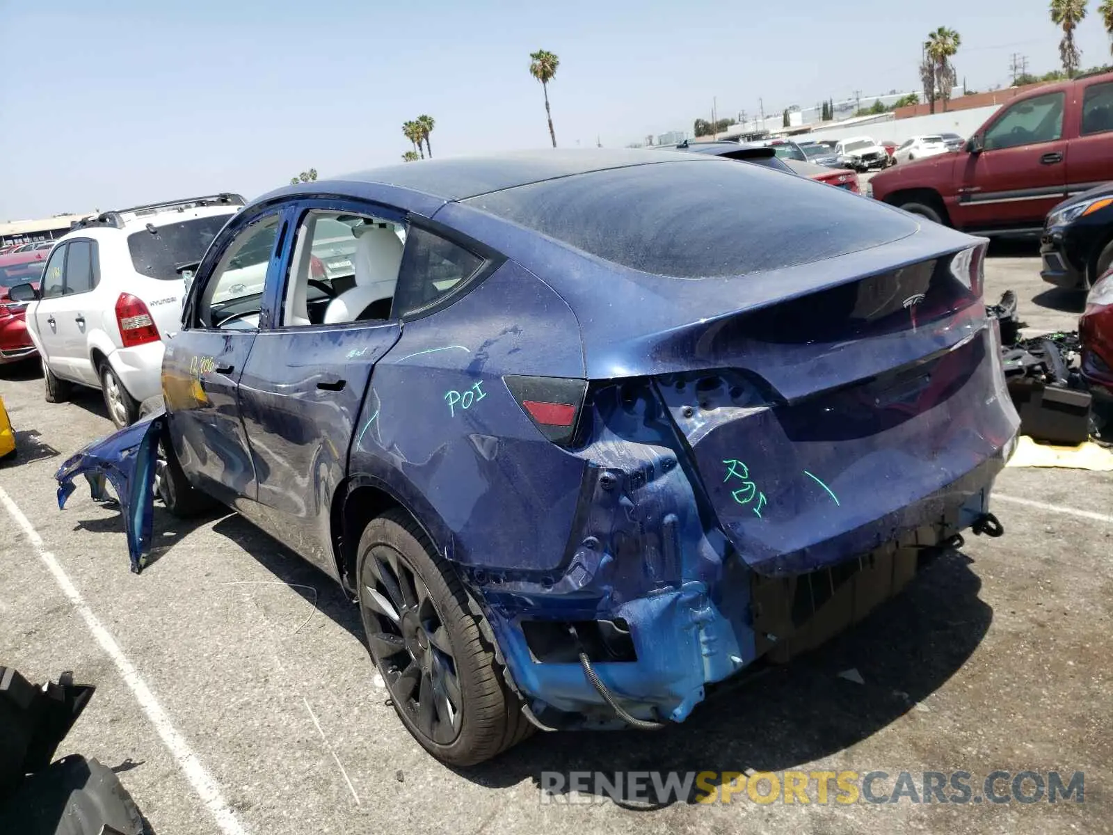 3 Photograph of a damaged car 5YJYGDEE7LF054850 TESLA MODEL Y 2020