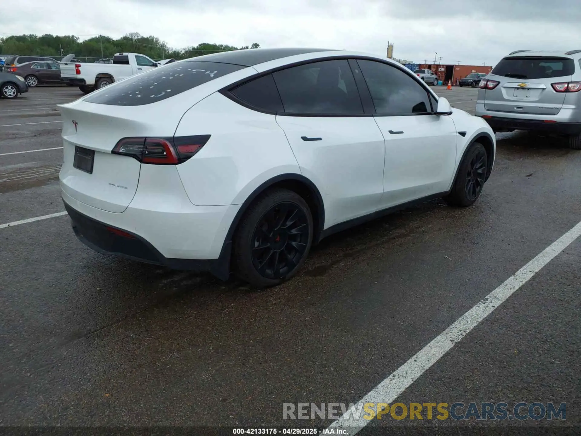 4 Фотография поврежденного автомобиля 5YJYGDEE8LF012994 TESLA MODEL Y 2020