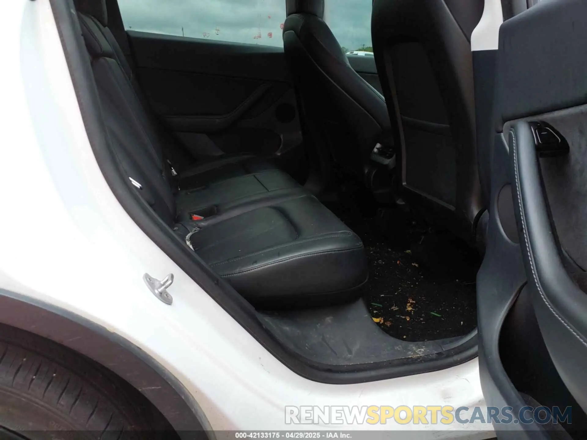8 Фотография поврежденного автомобиля 5YJYGDEE8LF012994 TESLA MODEL Y 2020