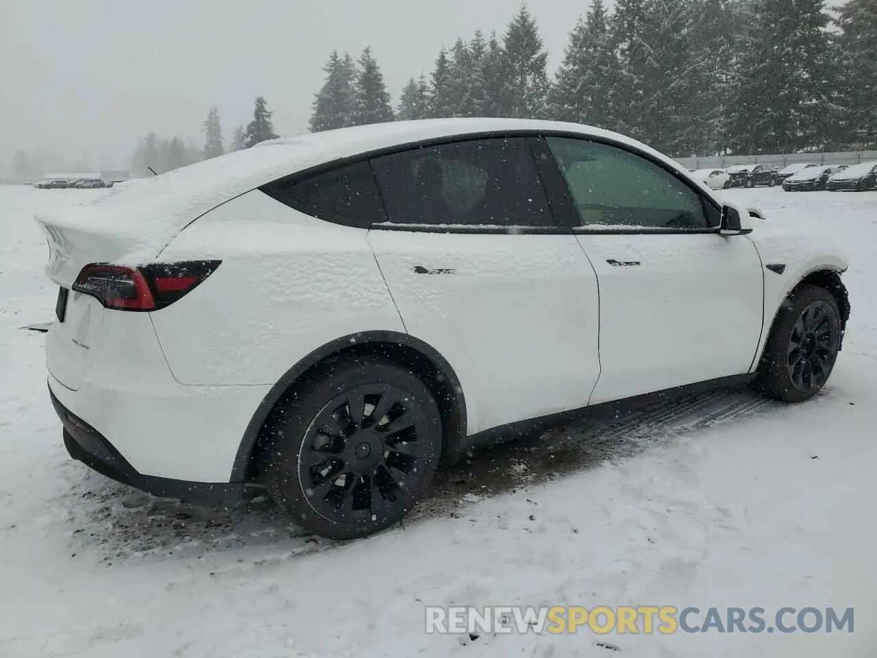 3 Фотография поврежденного автомобиля 5YJYGDEE8LF040262 TESLA MODEL Y 2020