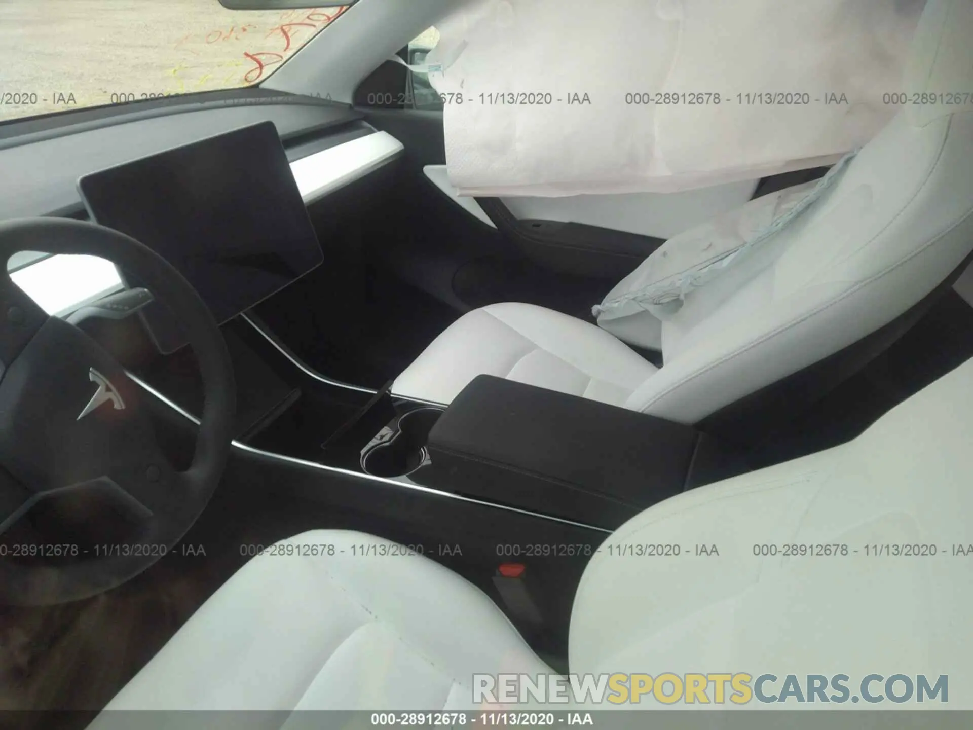 5 Photograph of a damaged car 5YJYGDEE8LF049611 TESLA MODEL Y 2020