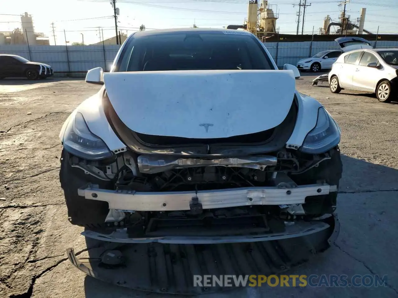 5 Фотография поврежденного автомобиля 5YJYGDEE8LF051004 TESLA MODEL Y 2020