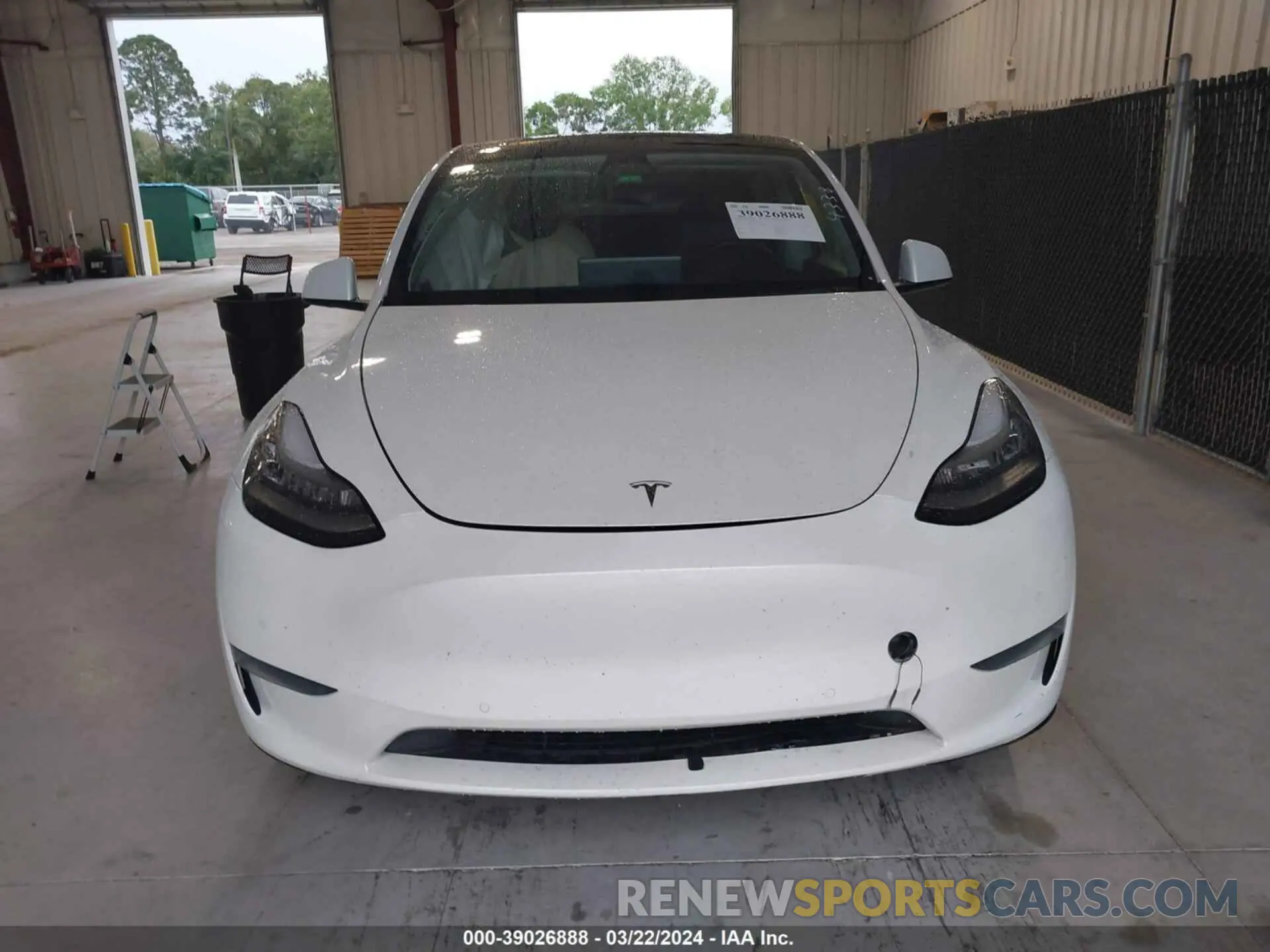 11 Photograph of a damaged car 5YJYGDEE8LF054338 TESLA MODEL Y 2020