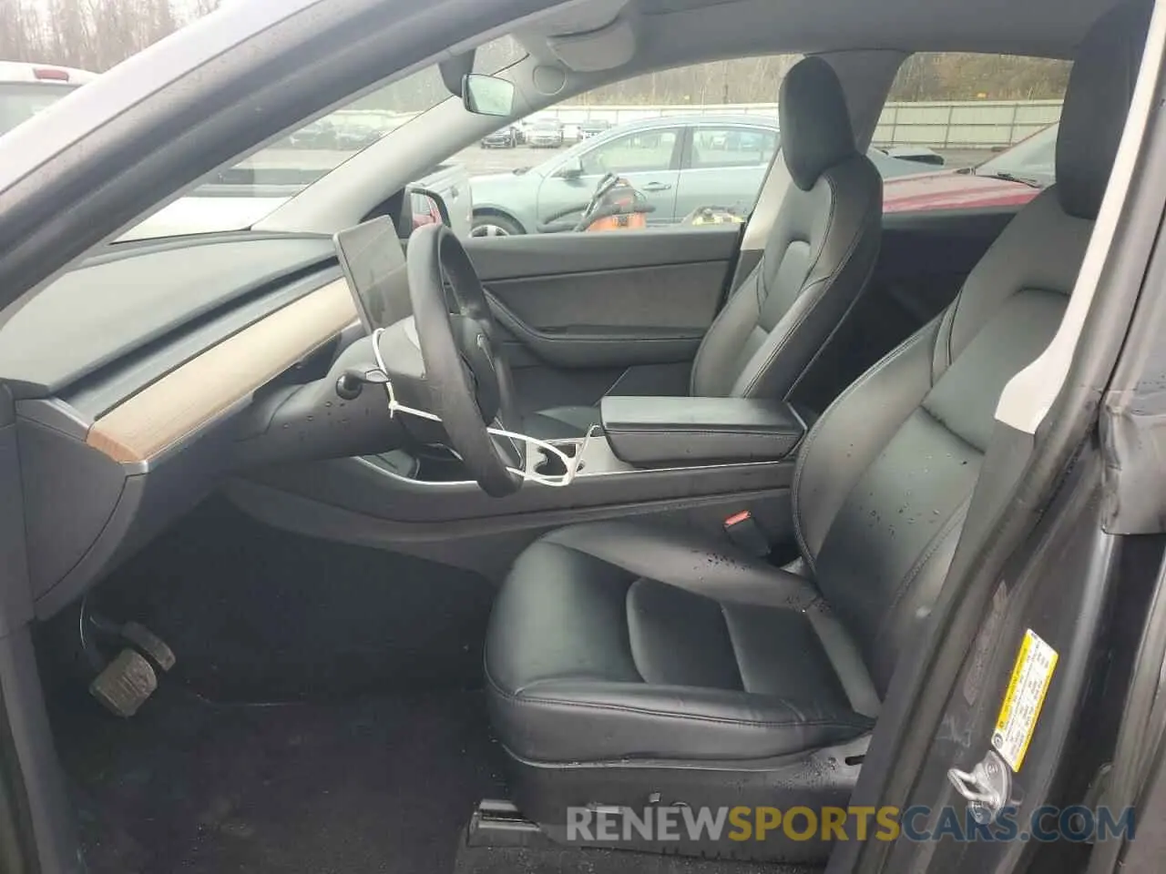 7 Photograph of a damaged car 5YJYGDEE9LF007089 TESLA MODEL Y 2020