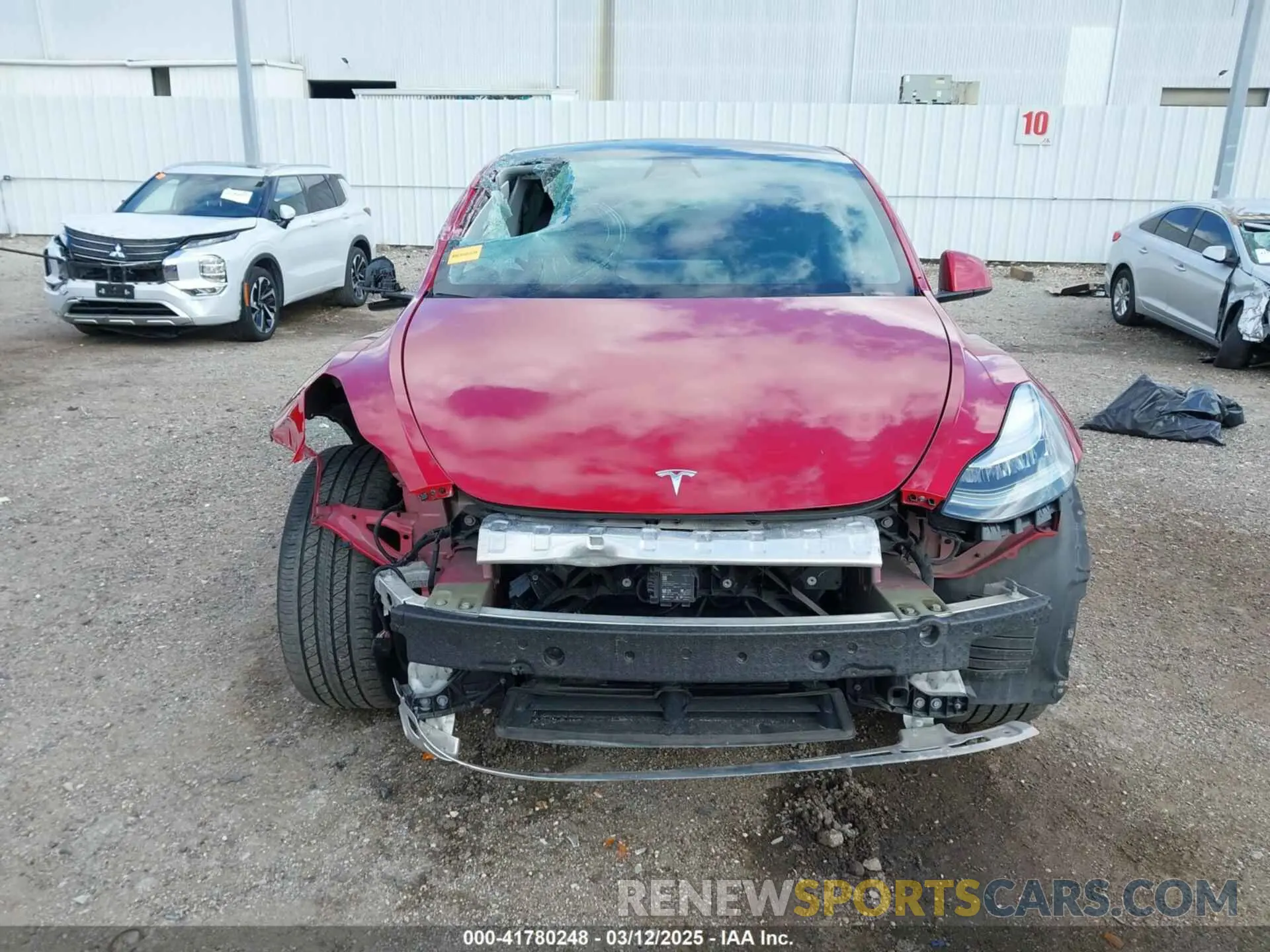 13 Photograph of a damaged car 5YJYGDEE9LF009957 TESLA MODEL Y 2020