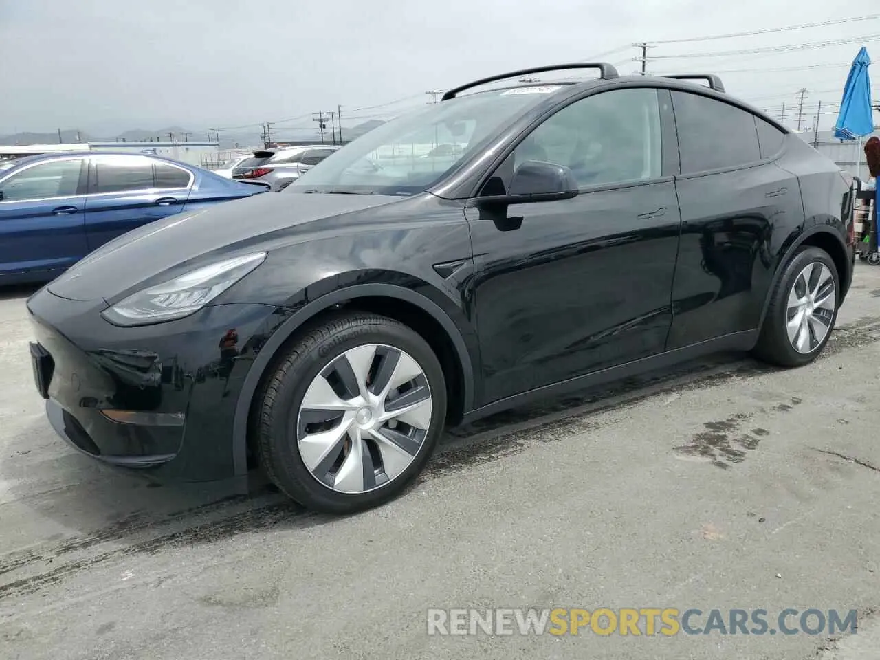1 Photograph of a damaged car 5YJYGDEE9LF020148 TESLA MODEL Y 2020