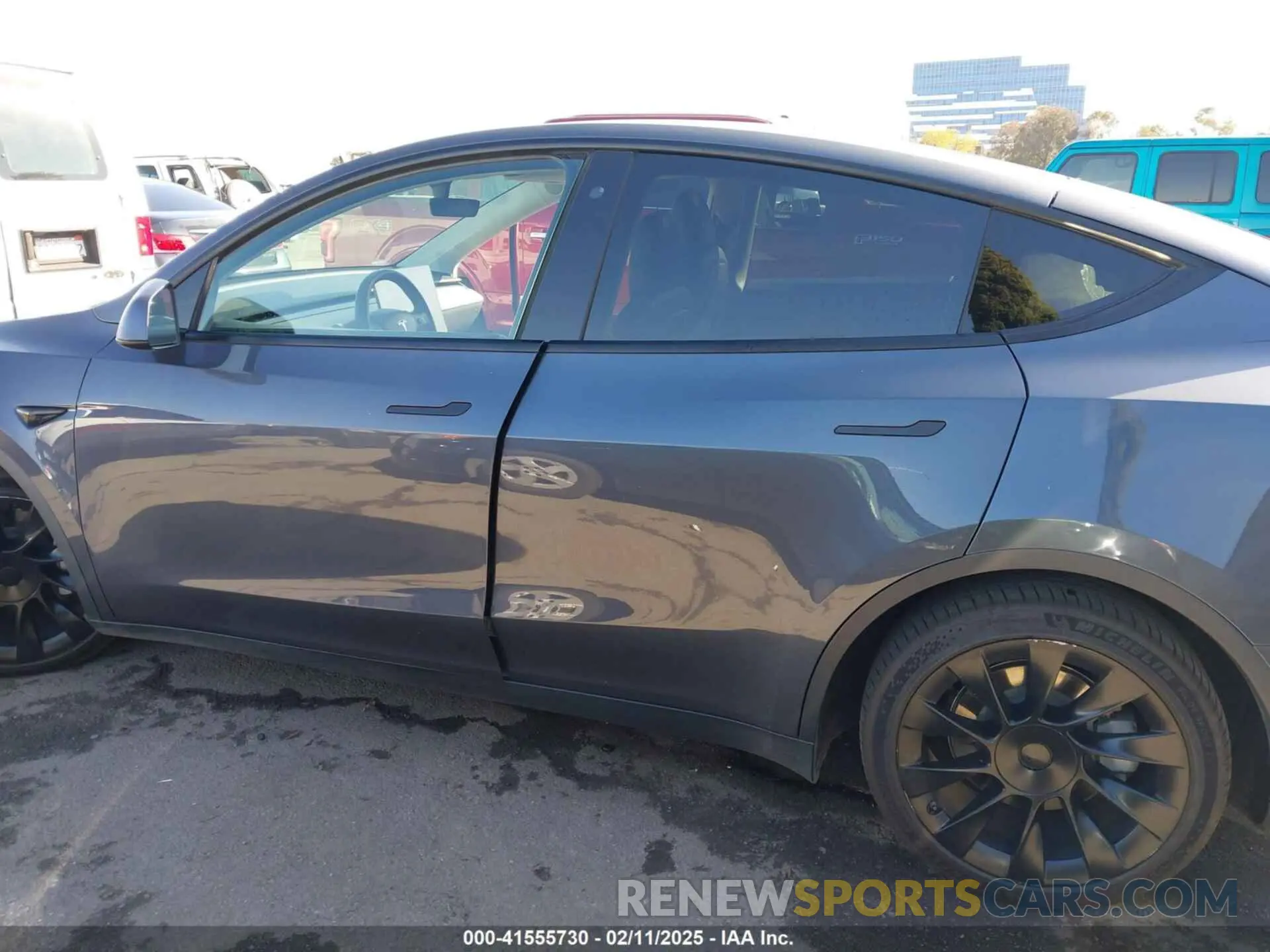 15 Фотография поврежденного автомобиля 5YJYGDEE9LF022711 TESLA MODEL Y 2020