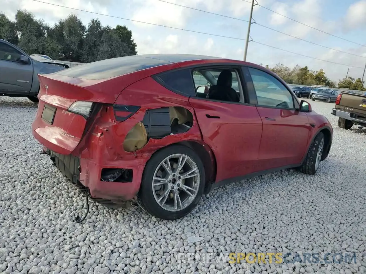 3 Фотография поврежденного автомобиля 5YJYGDEE9LF030372 TESLA MODEL Y 2020