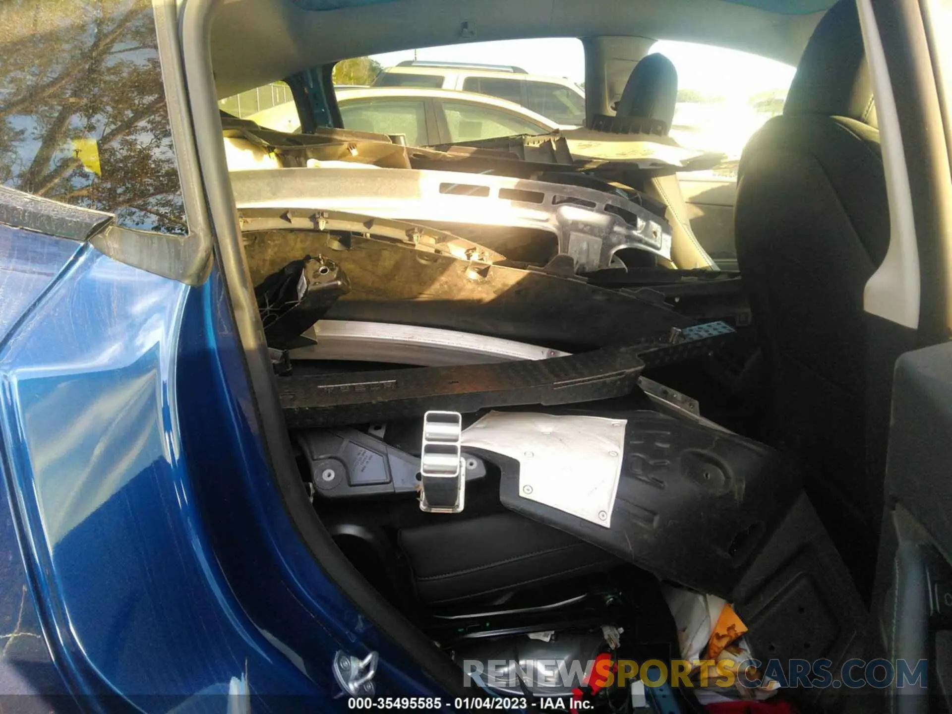 8 Photograph of a damaged car 5YJYGDEE9LF059239 TESLA MODEL Y 2020