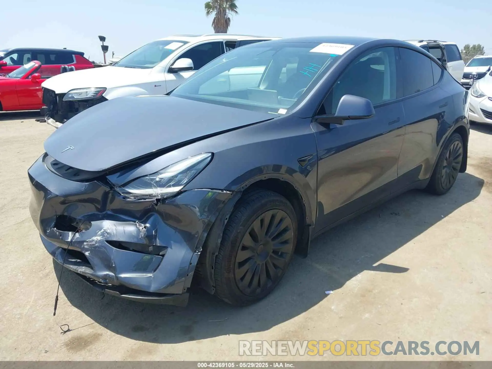 2 Photograph of a damaged car 5YJYGDEEXLF010356 TESLA MODEL Y 2020