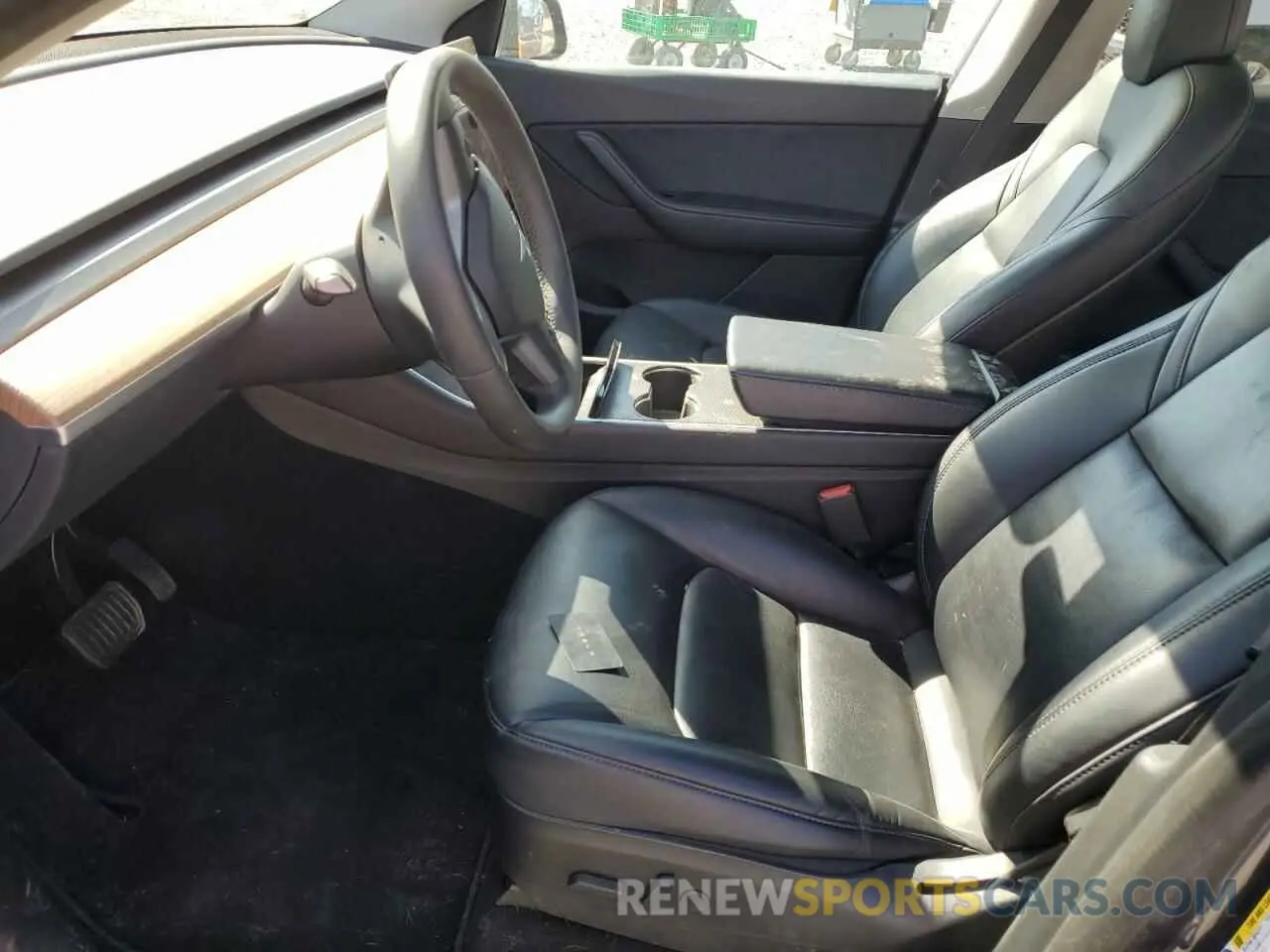 7 Photograph of a damaged car 5YJYGDEEXLF017789 TESLA MODEL Y 2020
