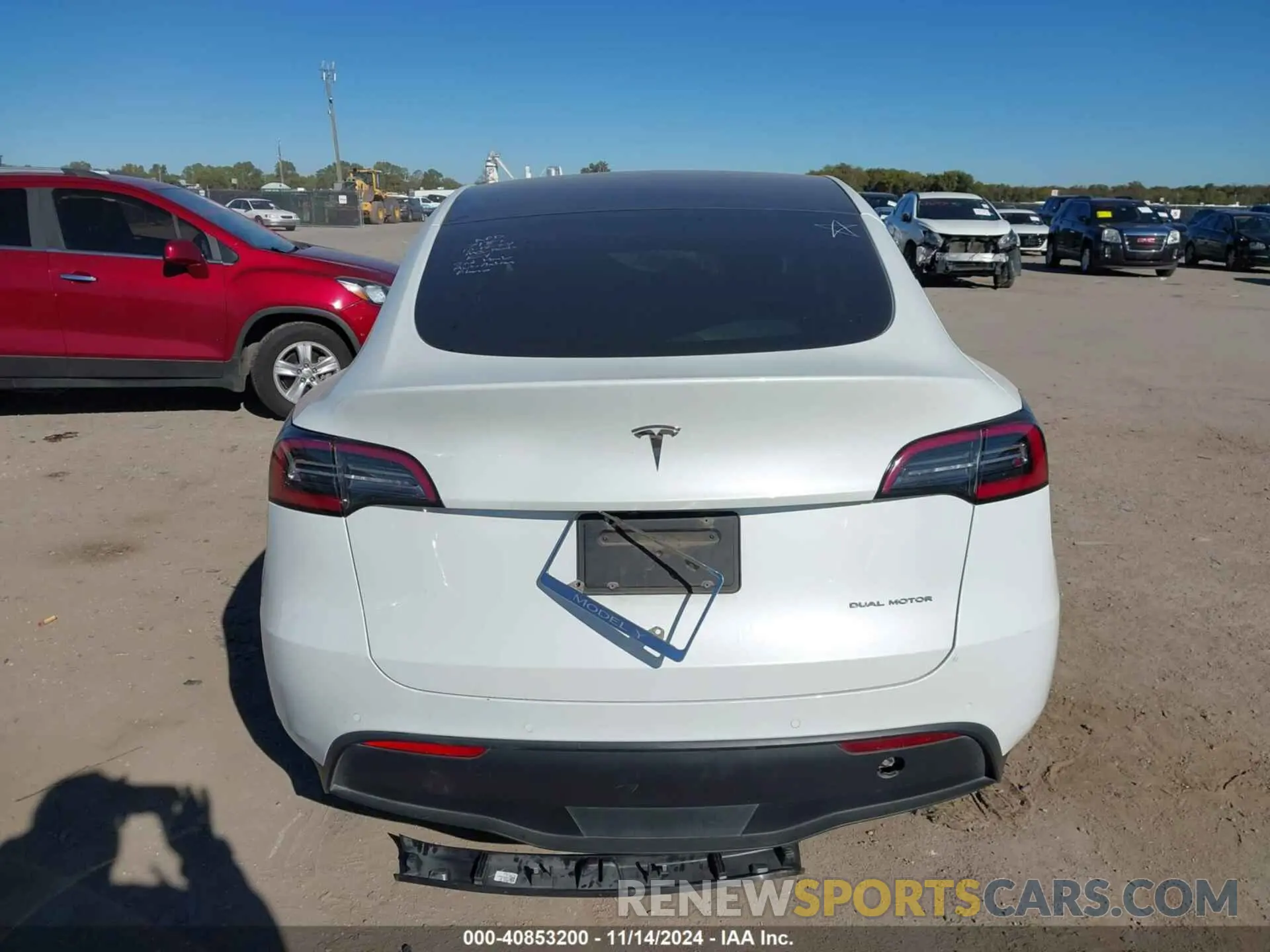 17 Фотография поврежденного автомобиля 5YJYGDEEXLF027187 TESLA MODEL Y 2020