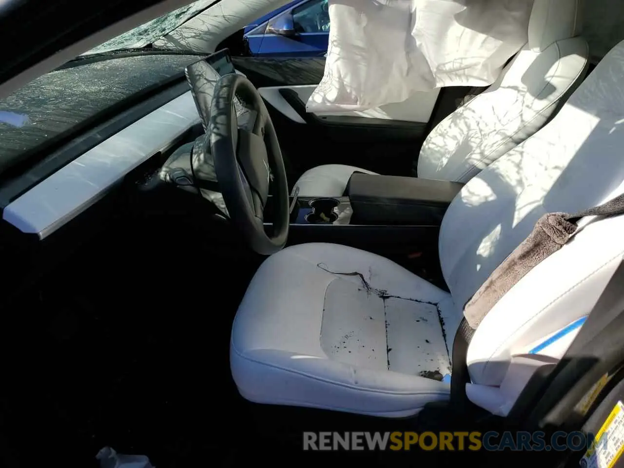 7 Photograph of a damaged car 5YJYGDEEXLF030980 TESLA MODEL Y 2020