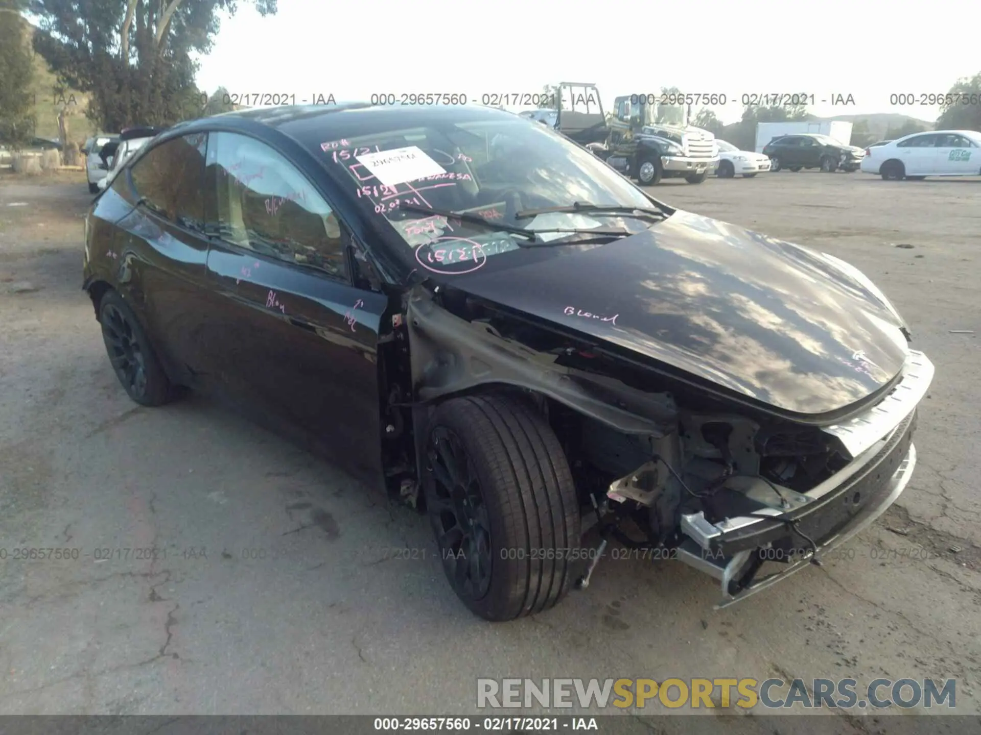 1 Photograph of a damaged car 5YJYGDEEXLF052476 TESLA MODEL Y 2020
