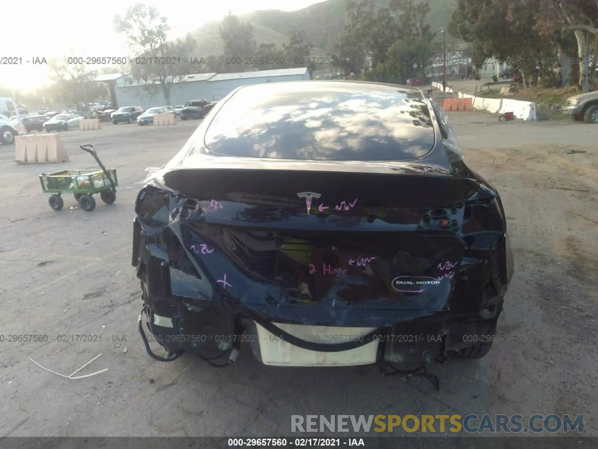 6 Photograph of a damaged car 5YJYGDEEXLF052476 TESLA MODEL Y 2020