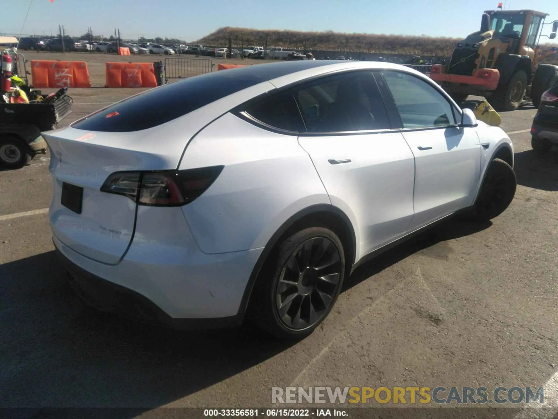 4 Фотография поврежденного автомобиля 5YJYGDEEXLF058469 TESLA MODEL Y 2020