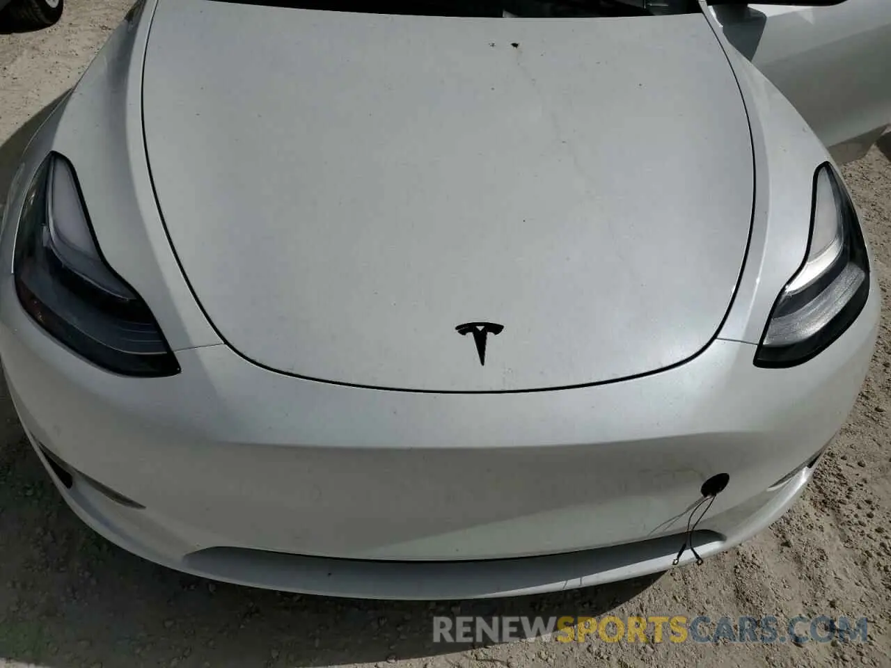 11 Photograph of a damaged car 5YJYGDEF0LF015008 TESLA MODEL Y 2020