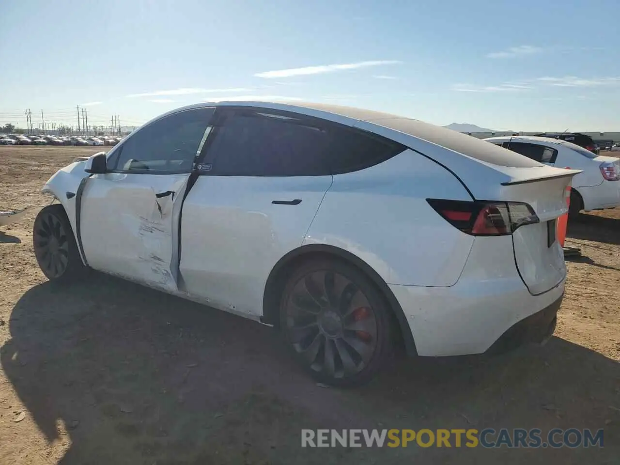 2 Фотография поврежденного автомобиля 5YJYGDEF3LF034832 TESLA MODEL Y 2020
