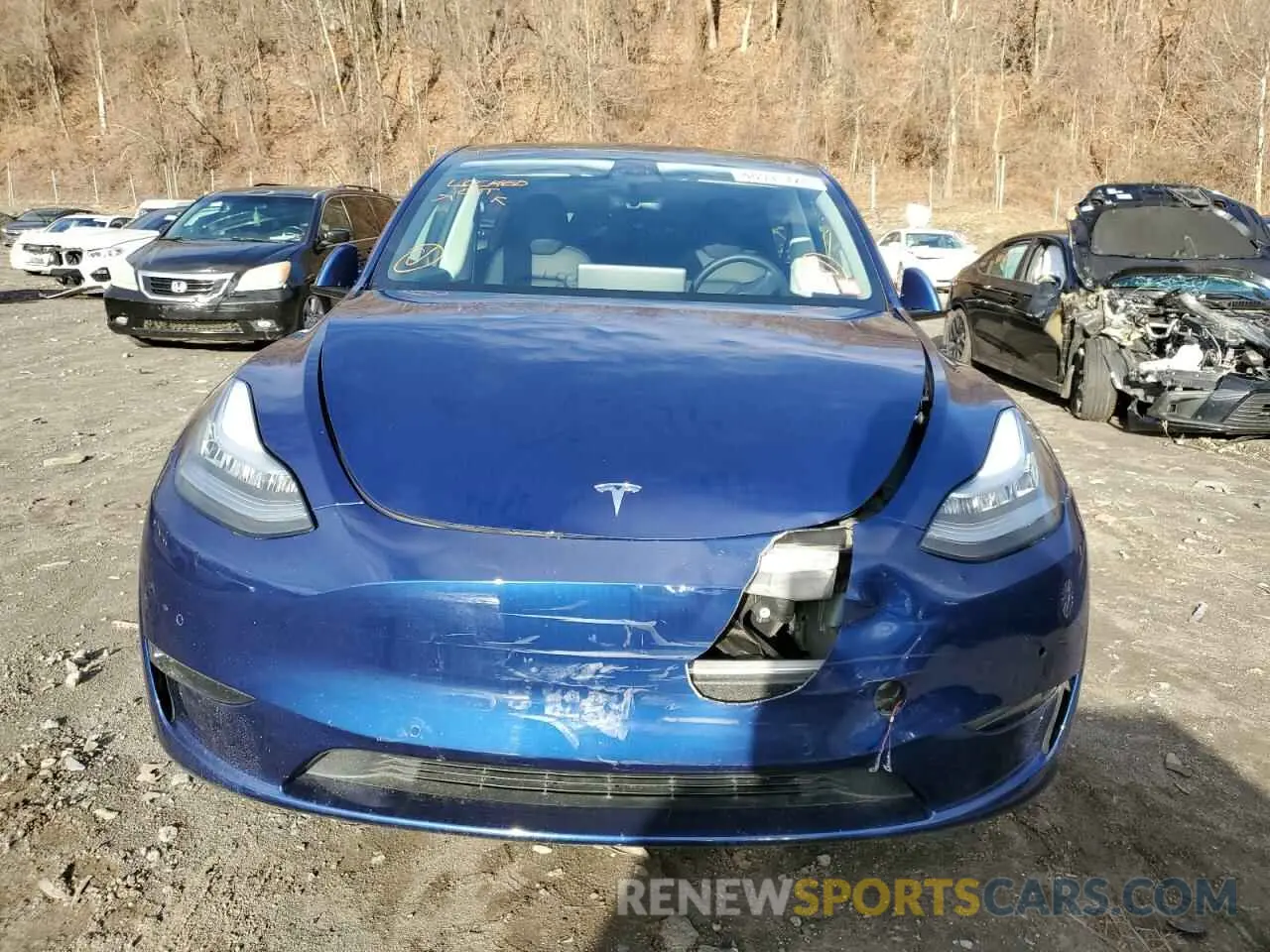 5 Photograph of a damaged car 5YJYGDEF4LF003105 TESLA MODEL Y 2020