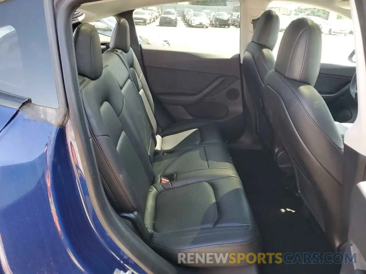 10 Photograph of a damaged car 5YJYGDEF4LF014041 TESLA MODEL Y 2020