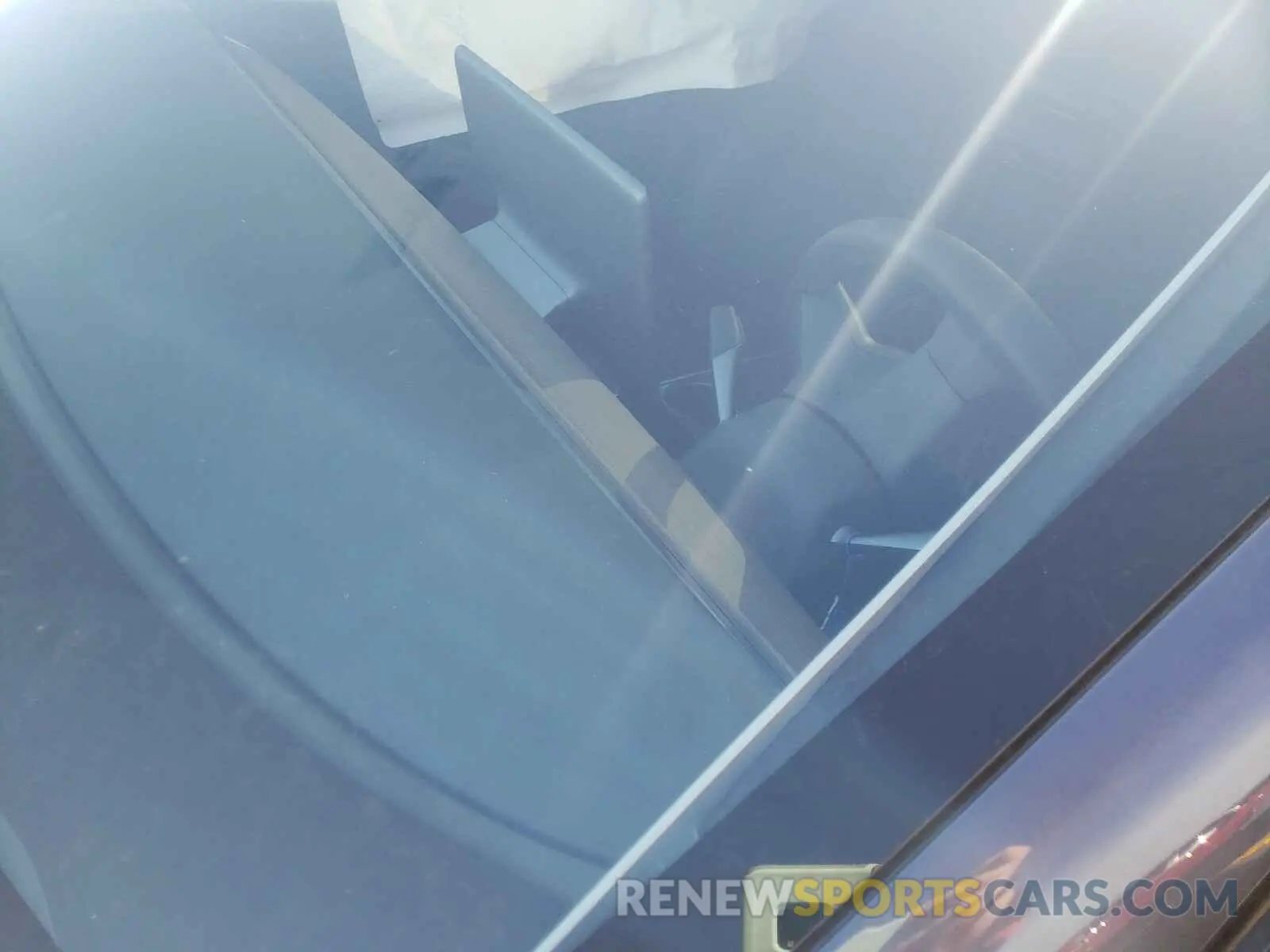 8 Photograph of a damaged car 5YJYGDEF5LF002481 TESLA MODEL Y 2020