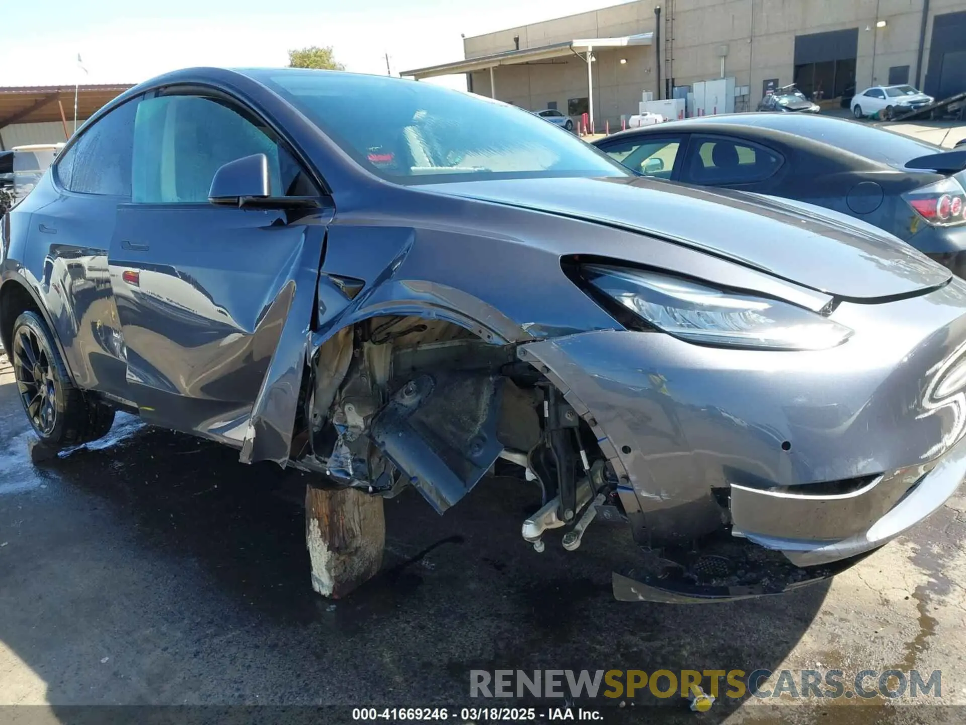 6 Photograph of a damaged car 5YJYGDEF8LF000658 TESLA MODEL Y 2020
