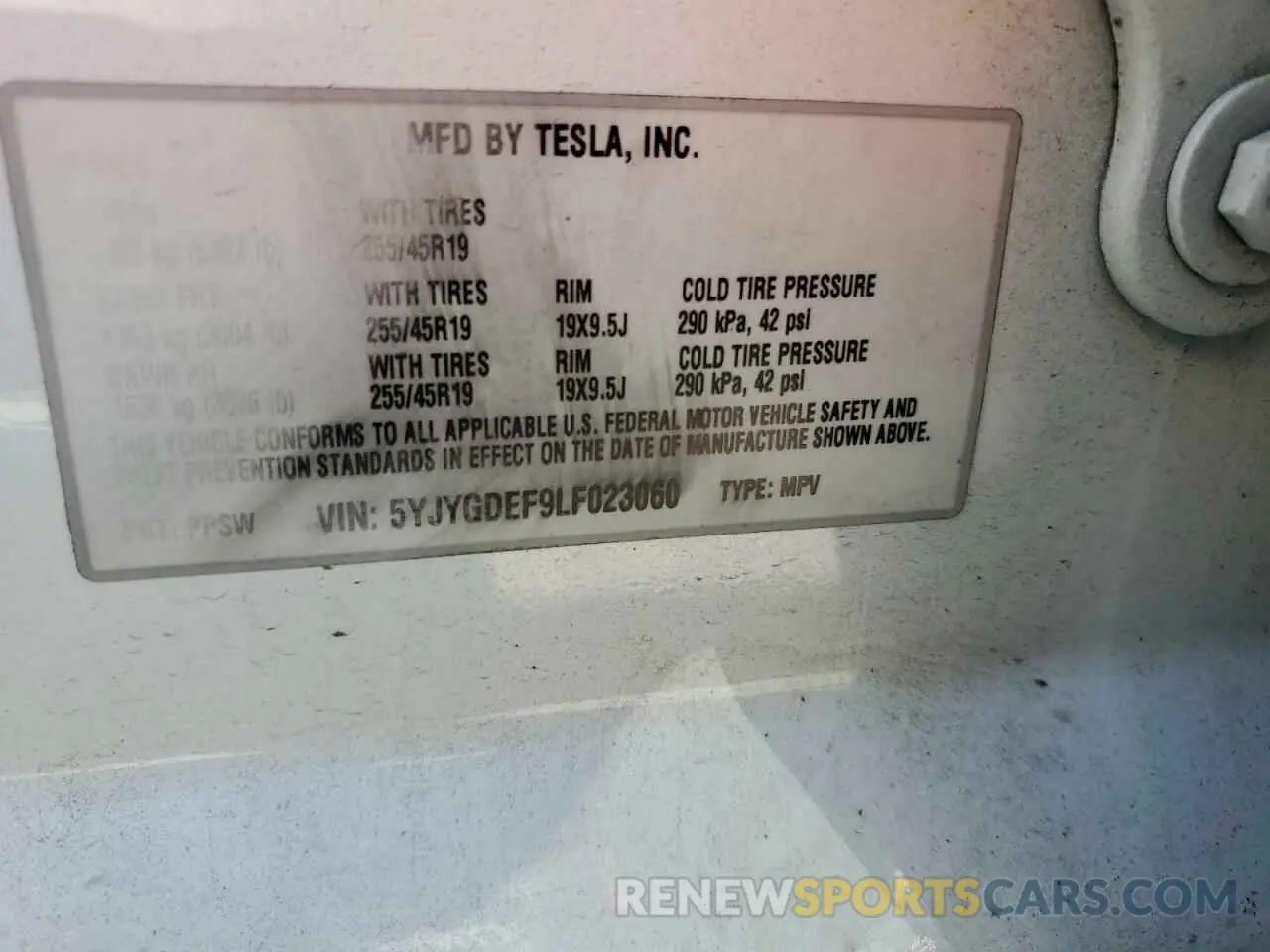 13 Photograph of a damaged car 5YJYGDEF9LF023060 TESLA MODEL Y 2020