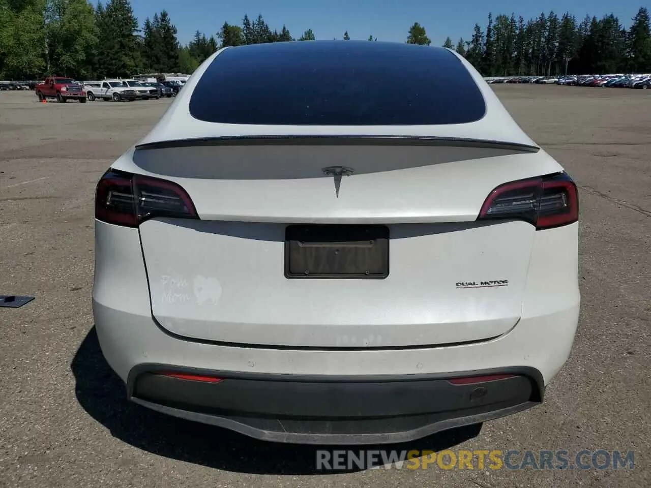6 Photograph of a damaged car 5YJYGDEF9LF023060 TESLA MODEL Y 2020