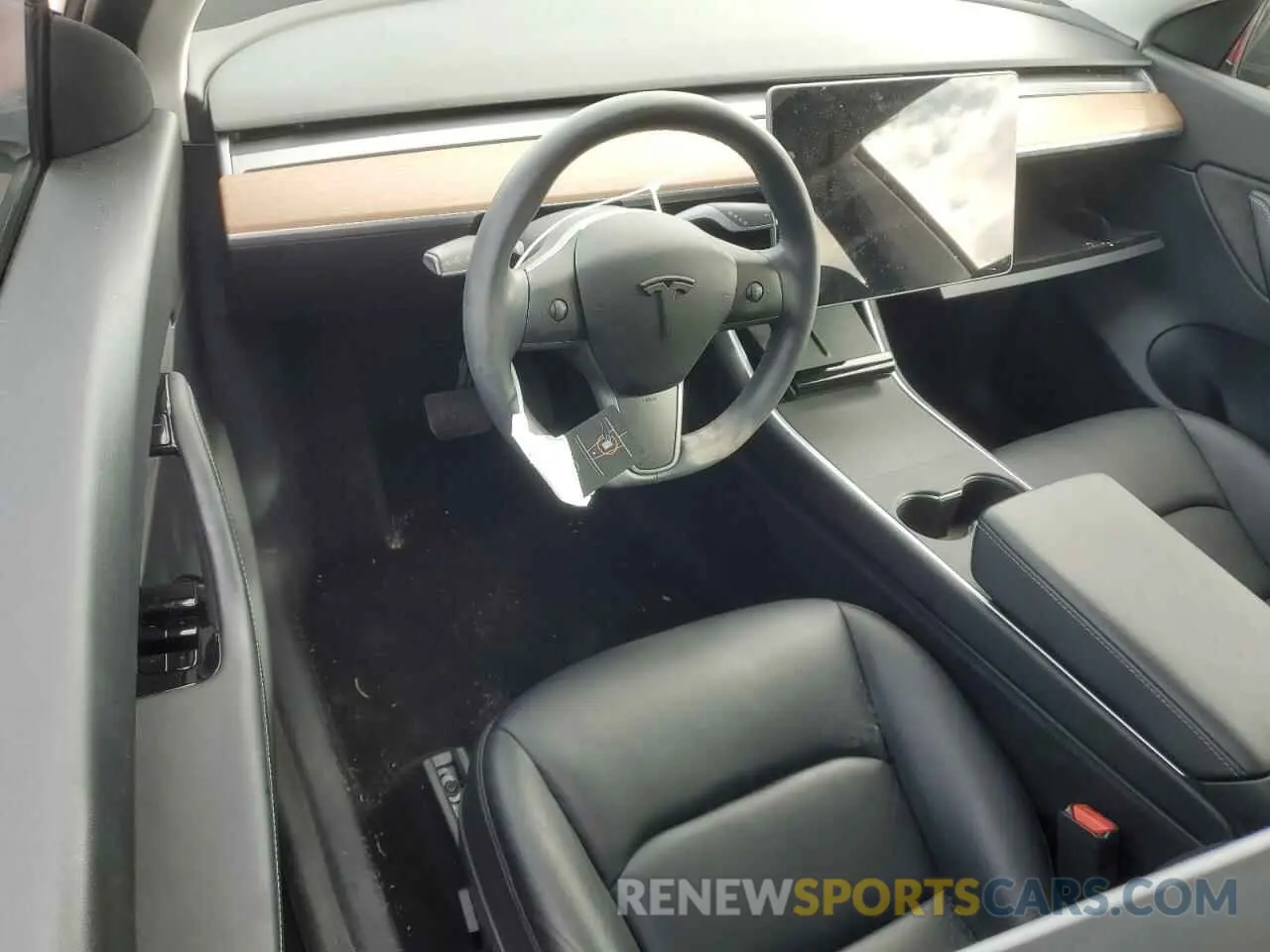 8 Photograph of a damaged car 5YJYGDEFXLF003240 TESLA MODEL Y 2020